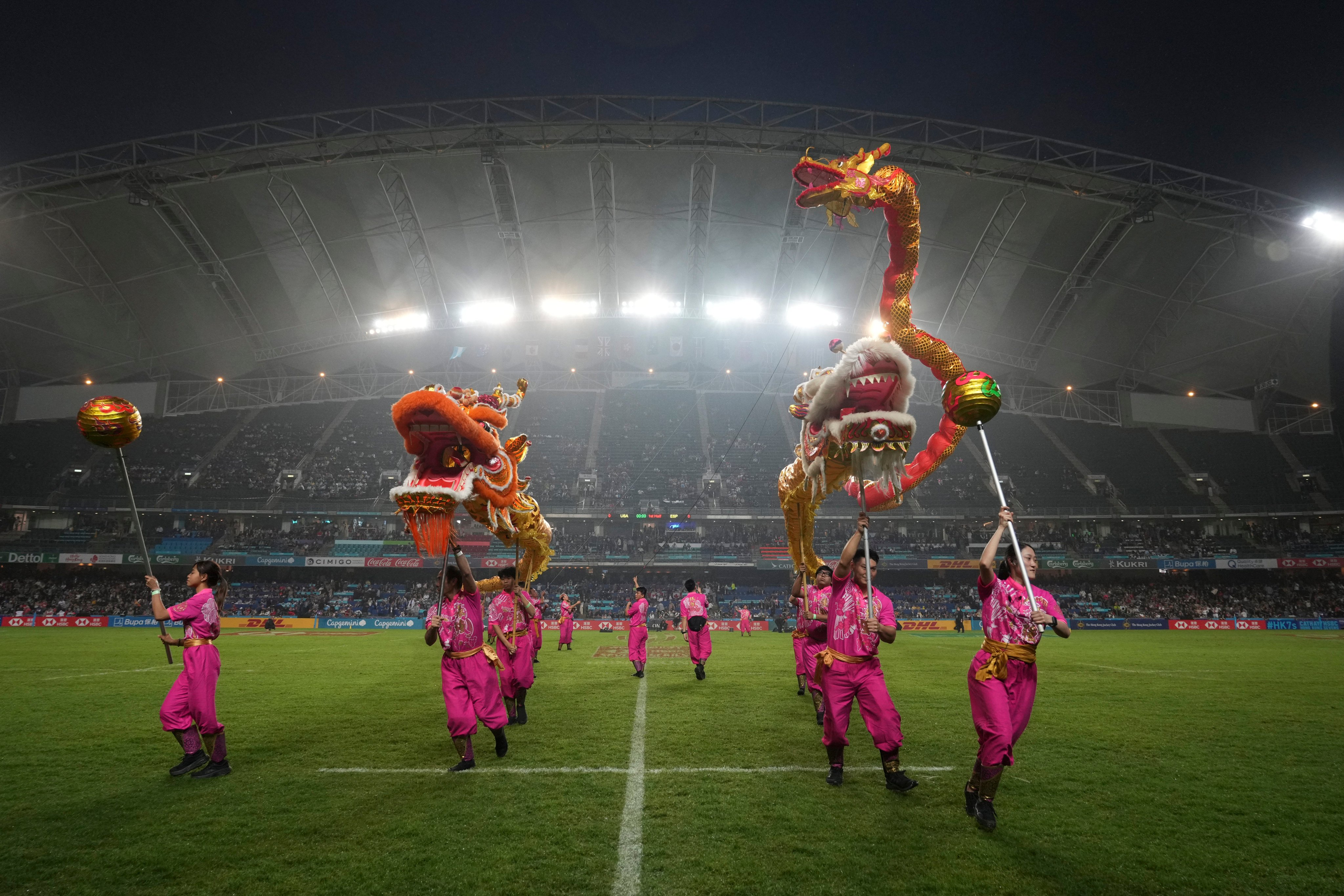 Entertainment with a dragon dance during the 2023 Hong Kong Sevens. Photo: Sam Tsang