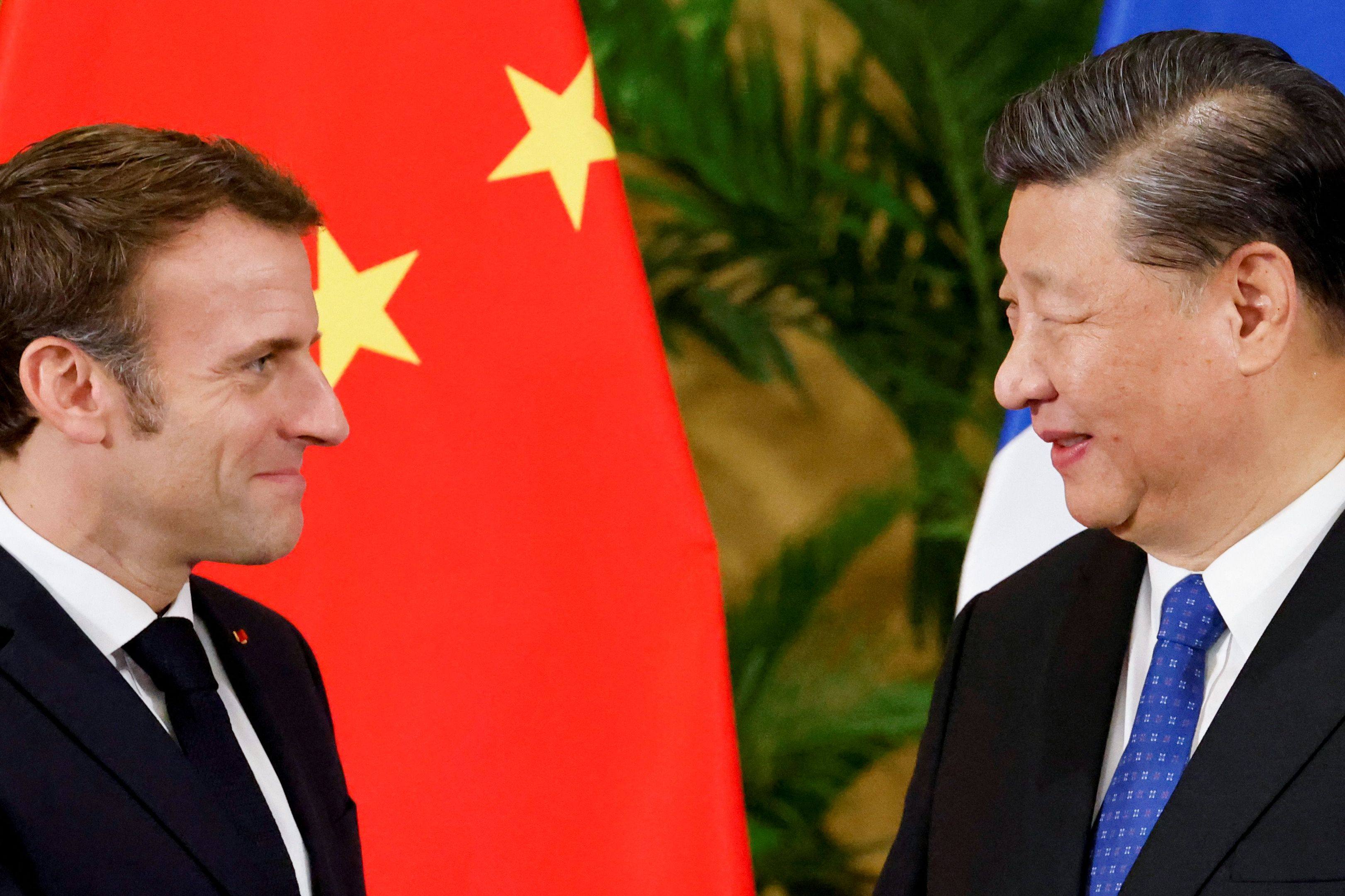 French President Emmanuel Macron (left) and Chinese President Xi Jinping will “exchange in-depth views on major international and regional issues” when they meet this week. Photo: AFP