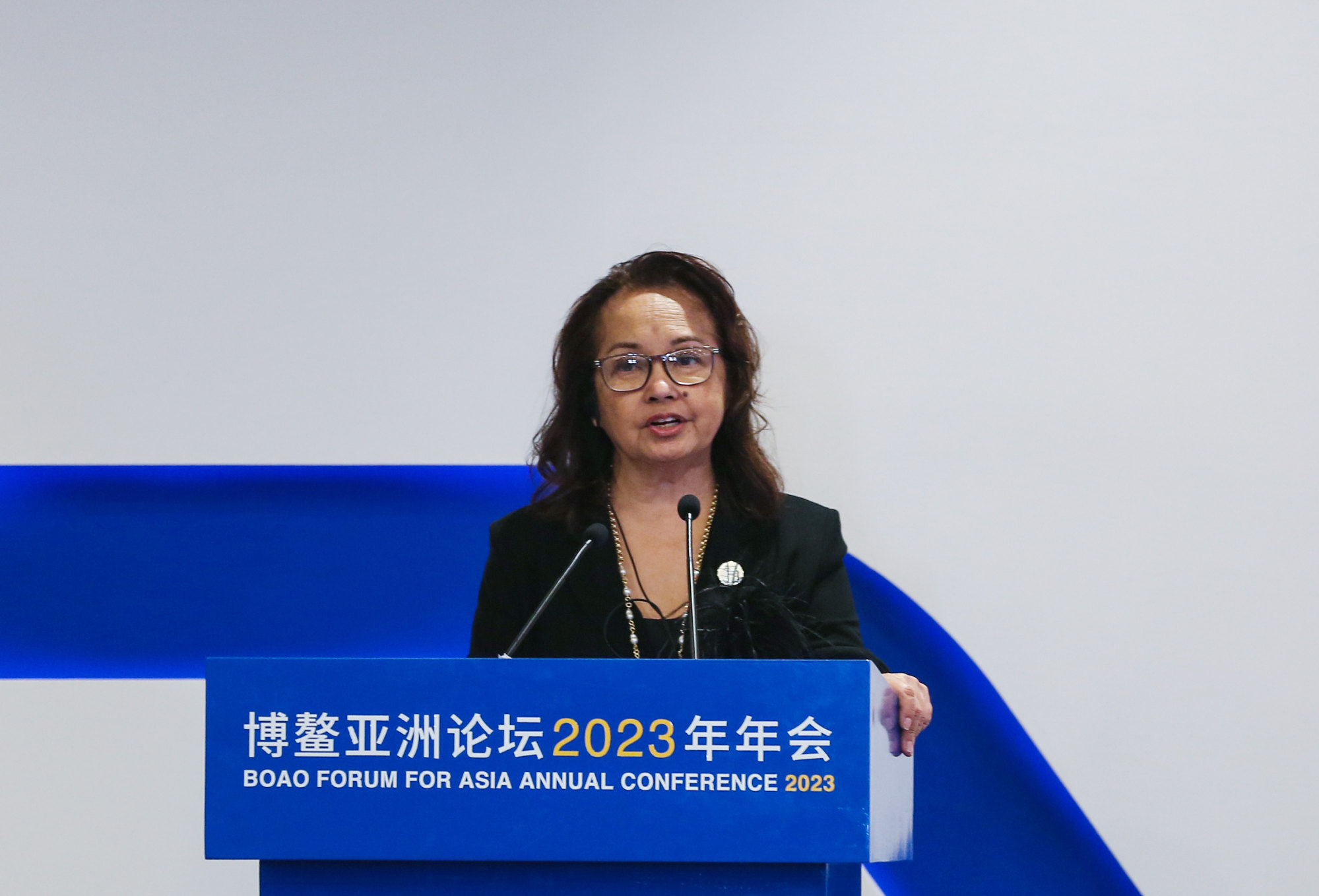 Former Philippine president Gloria Macapagal Arroyo speaks at a session on building cooperation and security in the South China Sea at the Boao Forum for Asia in south China’s Hainan province. Photo: Xinhua