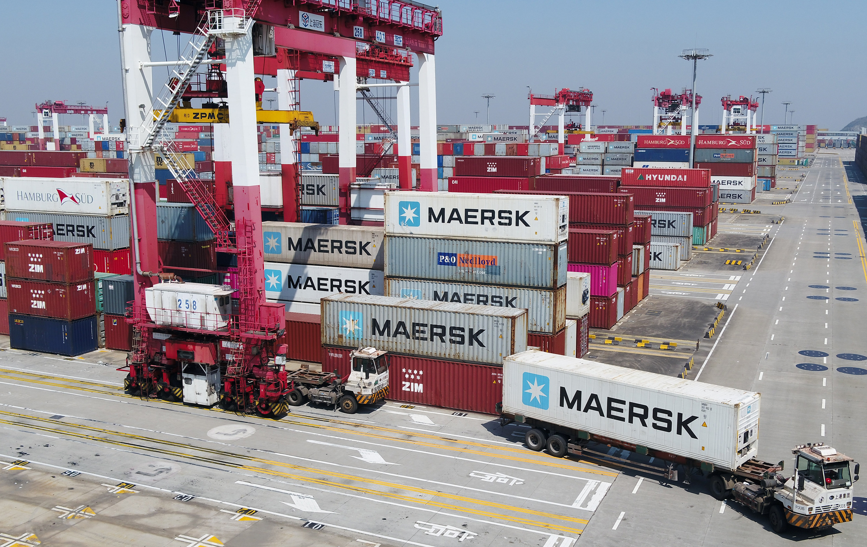 Four years after Maersk and IBM teamed up to create the blockchain-based TradeLens platform, the programme was shut down, leaving the door open for rivals. Photo: Xinhua