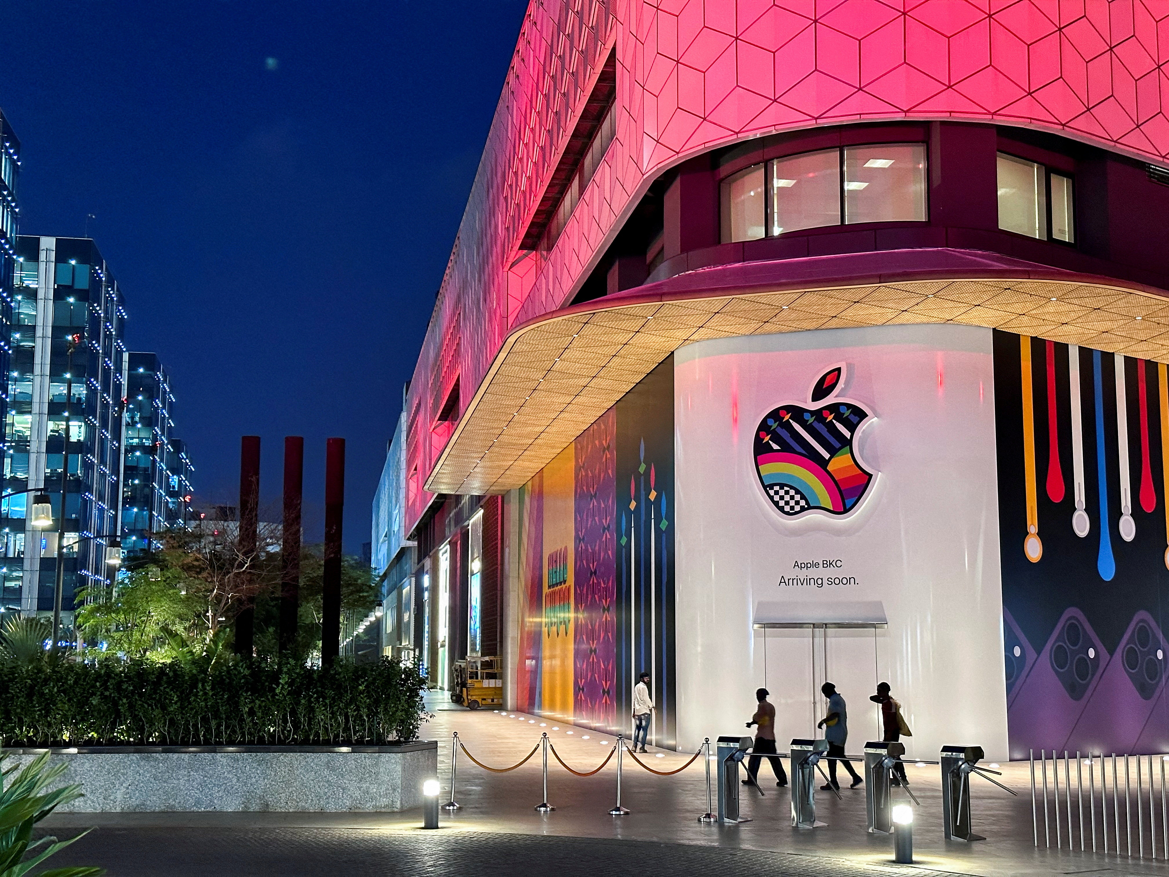 Apple BKC in Mumbai opens for customers this Tuesday - Apple