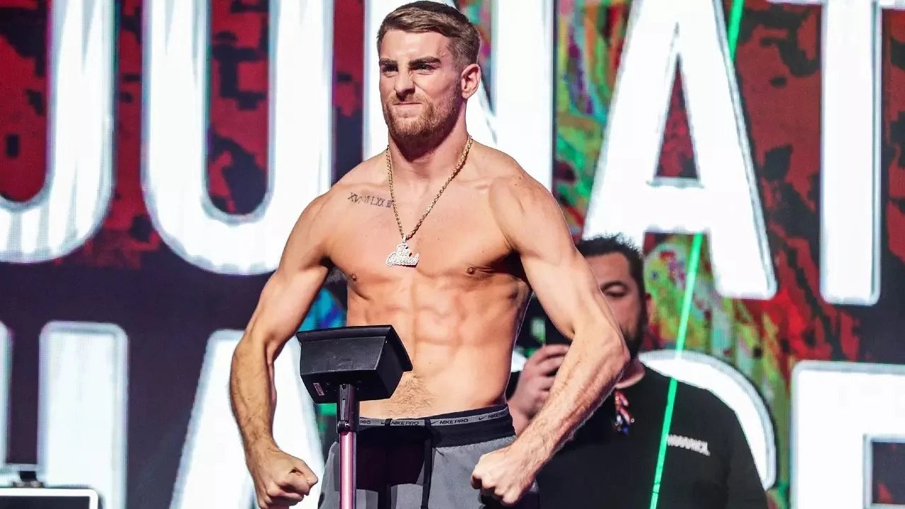 Jonathan Haggerty weighs in for his fight with Vladimir Kuzmin at ONE Fight Night 4. Photo: ONE Championship.
