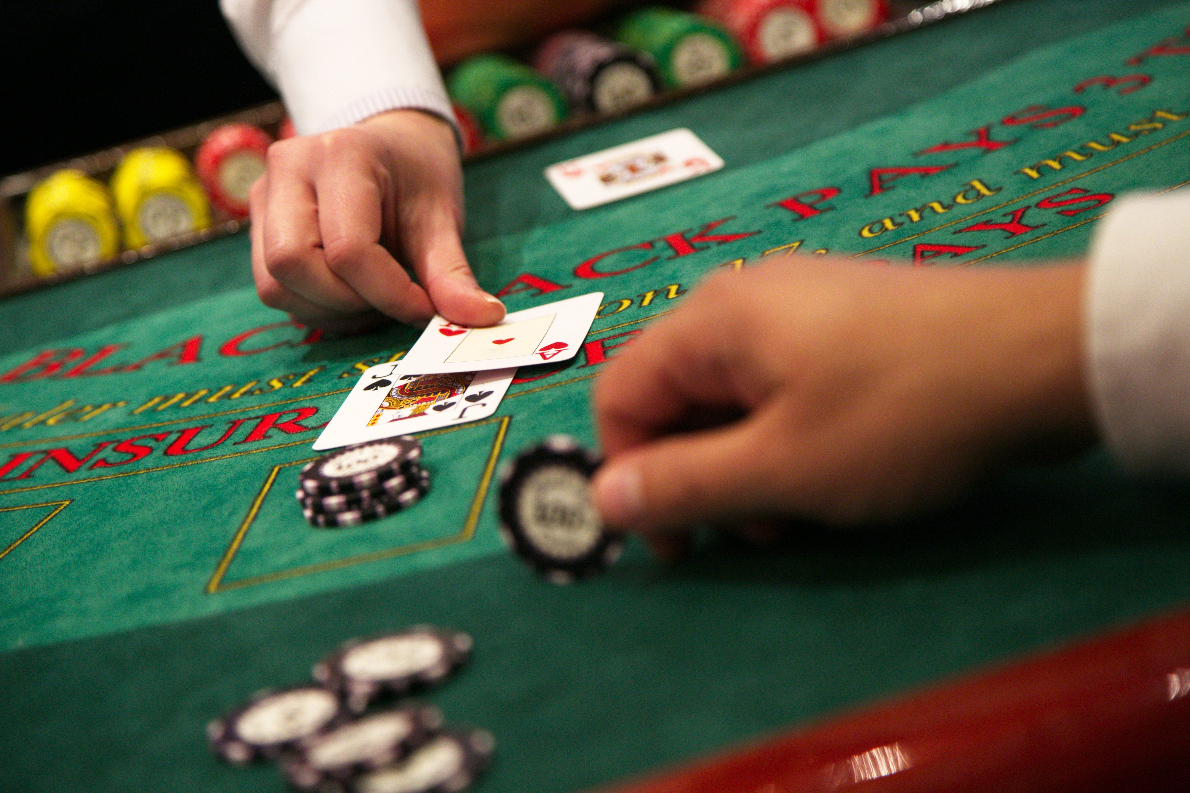 A junket operator in Macau has been jailed for 14 years for illegal VIP gambling room operations. Photo: Shutterstock