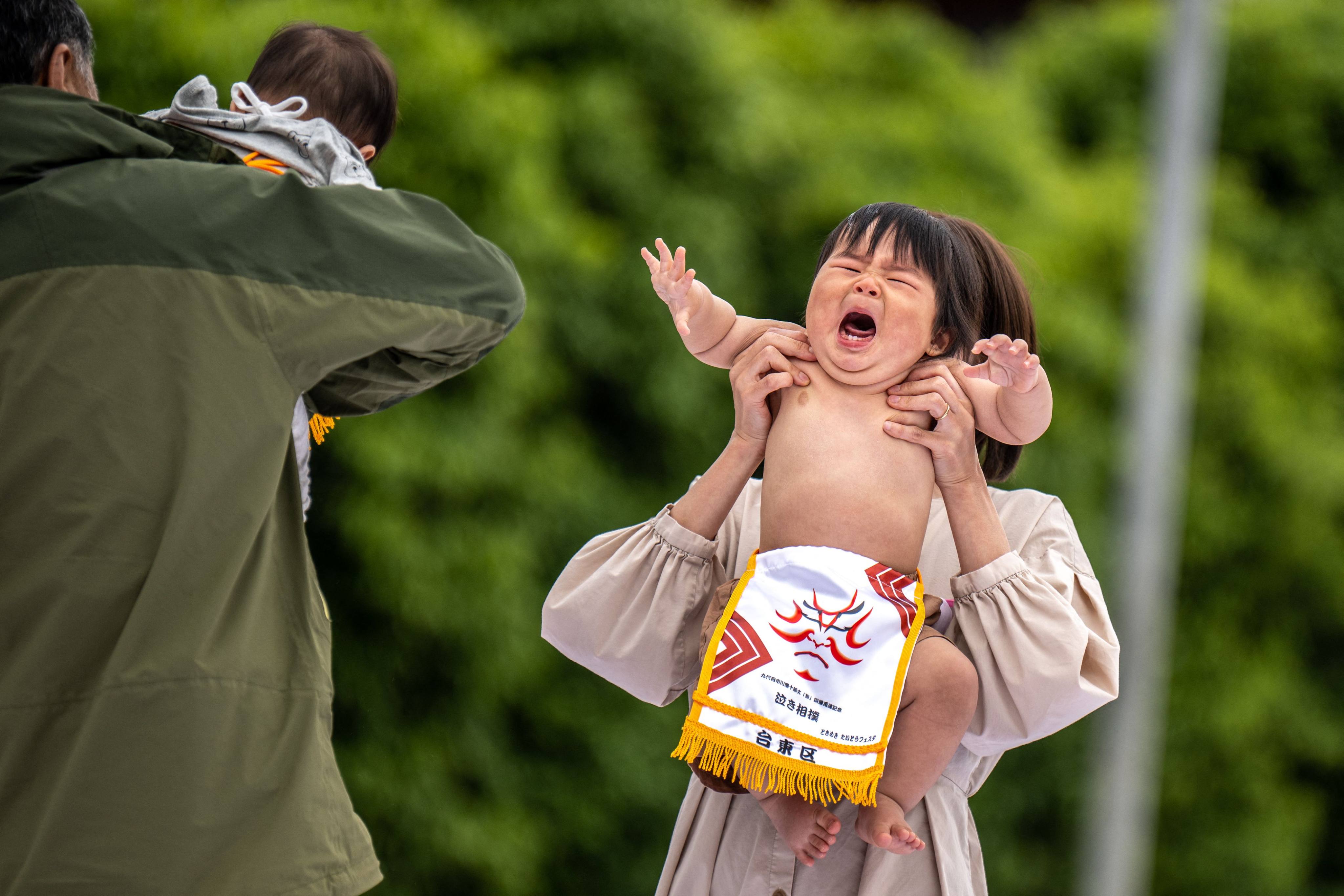Порно японцев с детьми фото 96