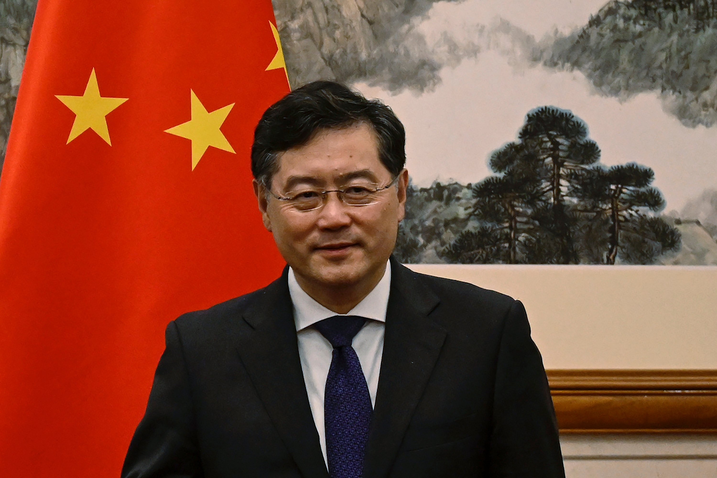 The president of Kazakhstan congratulated Ding Liren in Chinese