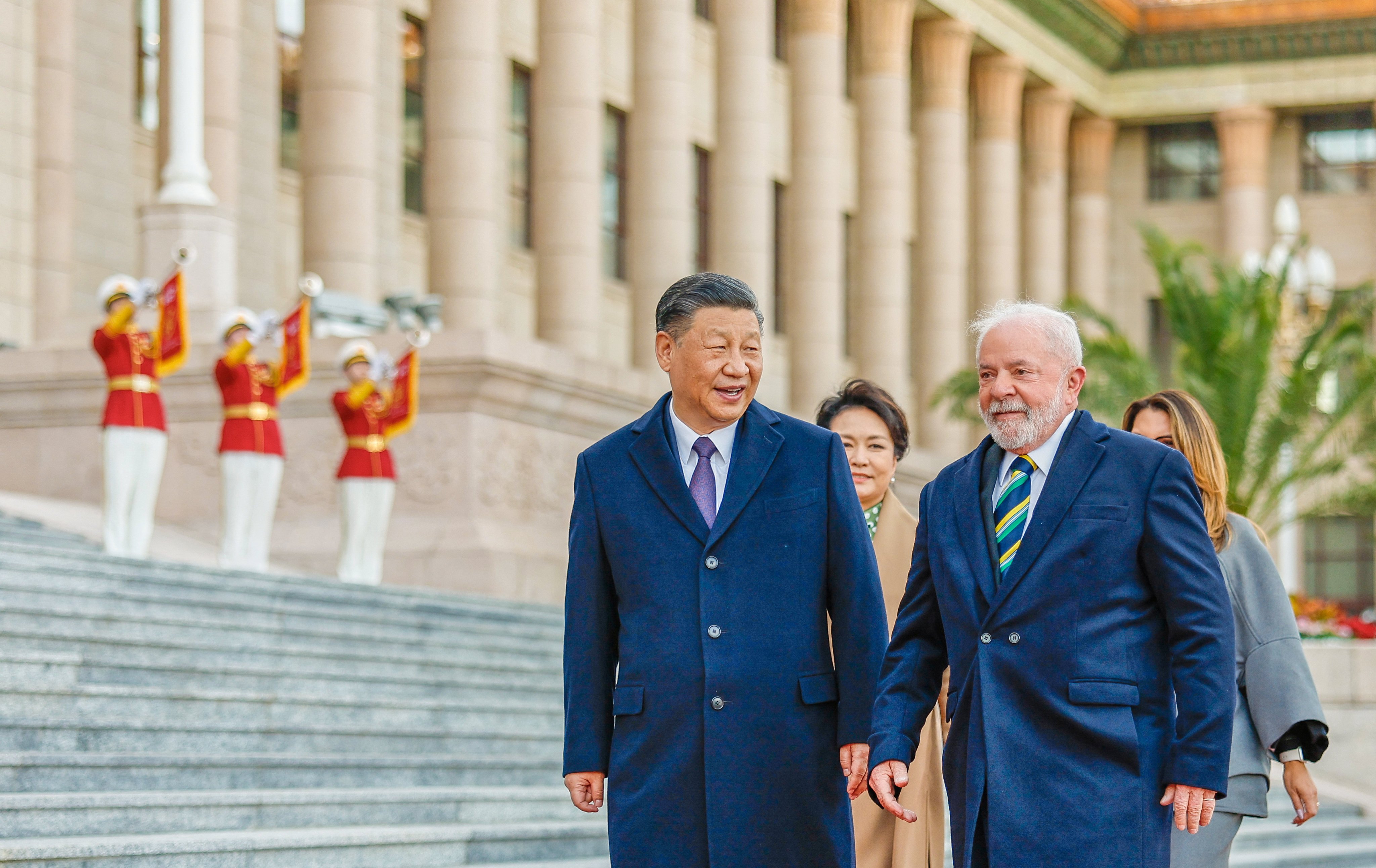 Brazilian President Lula da Silva (right) and President Xi Jinping attend a welcoming ceremony at the Great Hall of the People in Beijing on April 14. Photo: Reuters