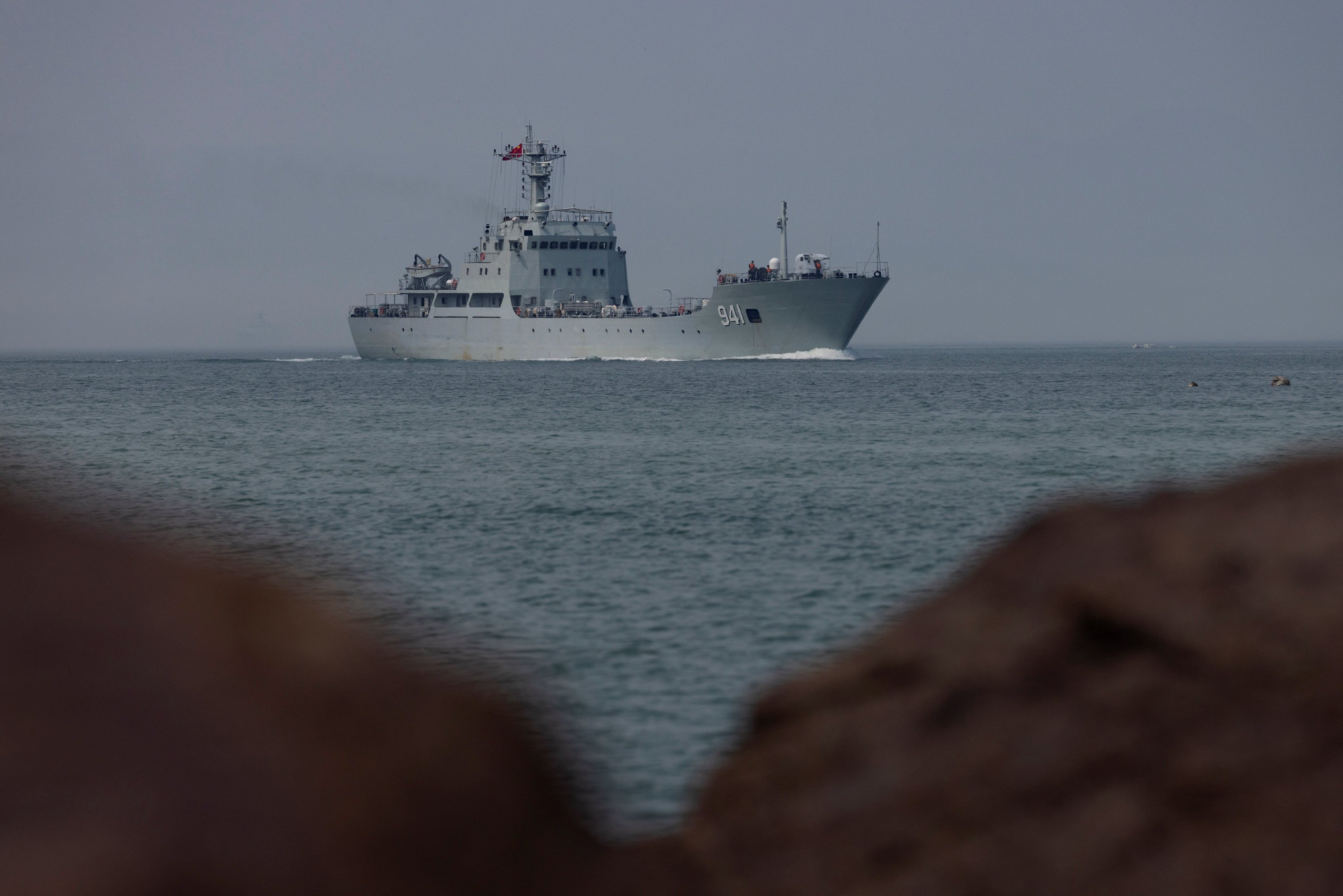 A Chinese warship takes part in a military drill off the coast near Fuzhou, Fujian Province, across from the Taiwan-controlled Matsu Islands on April 11. Photo: Reuters