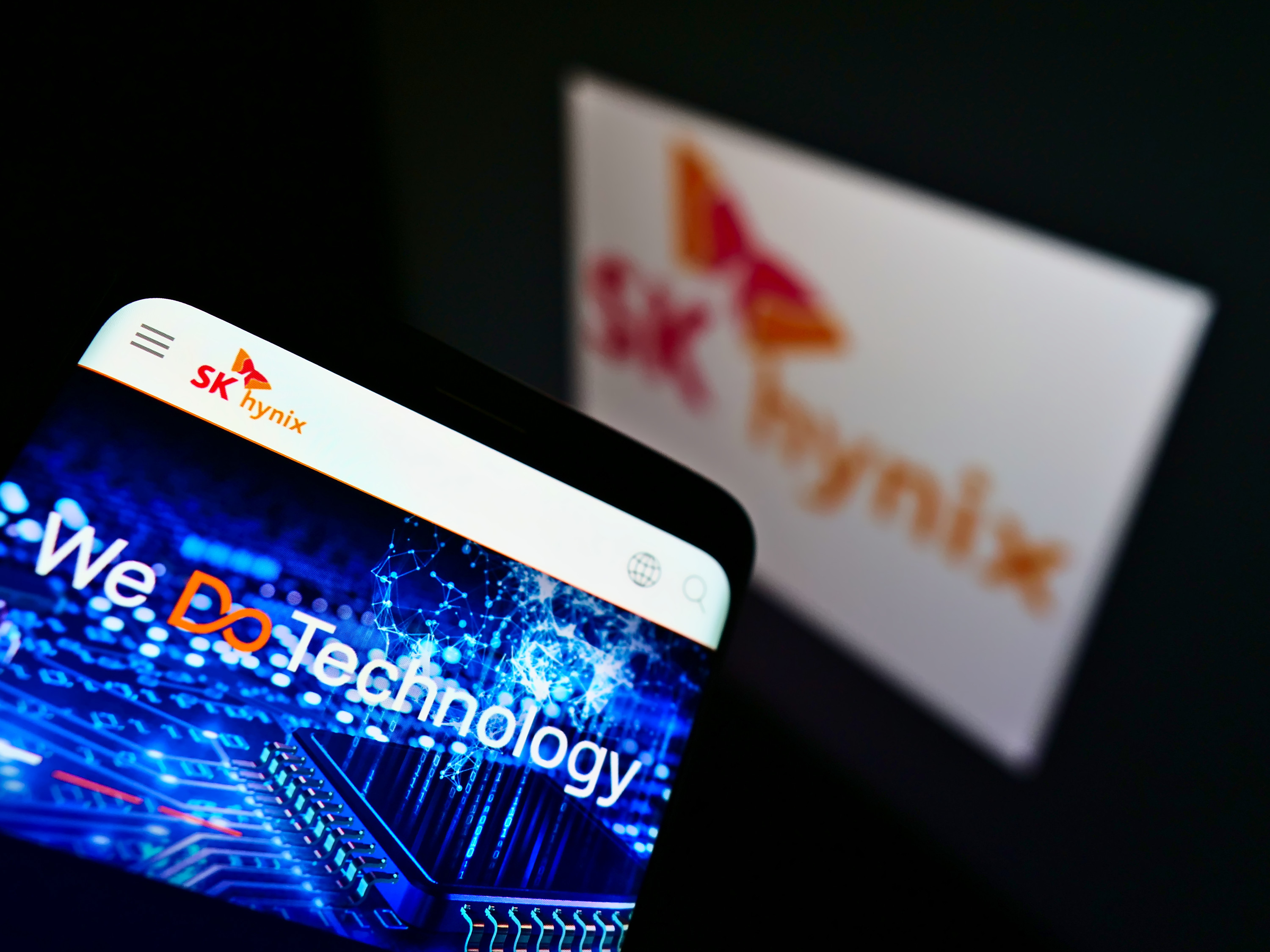 The stakes are high for South Korean memory chip maker SK Hynix to continue its manufacturing operations in mainland China. Photo: Shutterstock