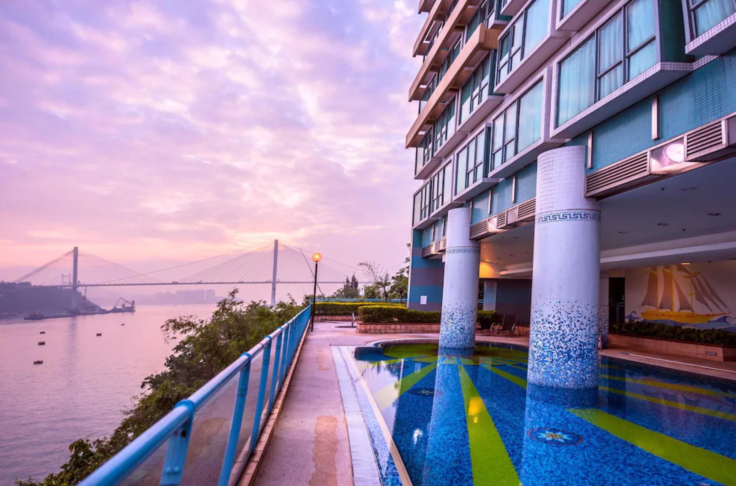 Magnificent’s latest acquisition was the Bay Bridge Lifestyle Retreat, a 435-room waterfront hotel in the western New Territories. Photo: SCMP Handout