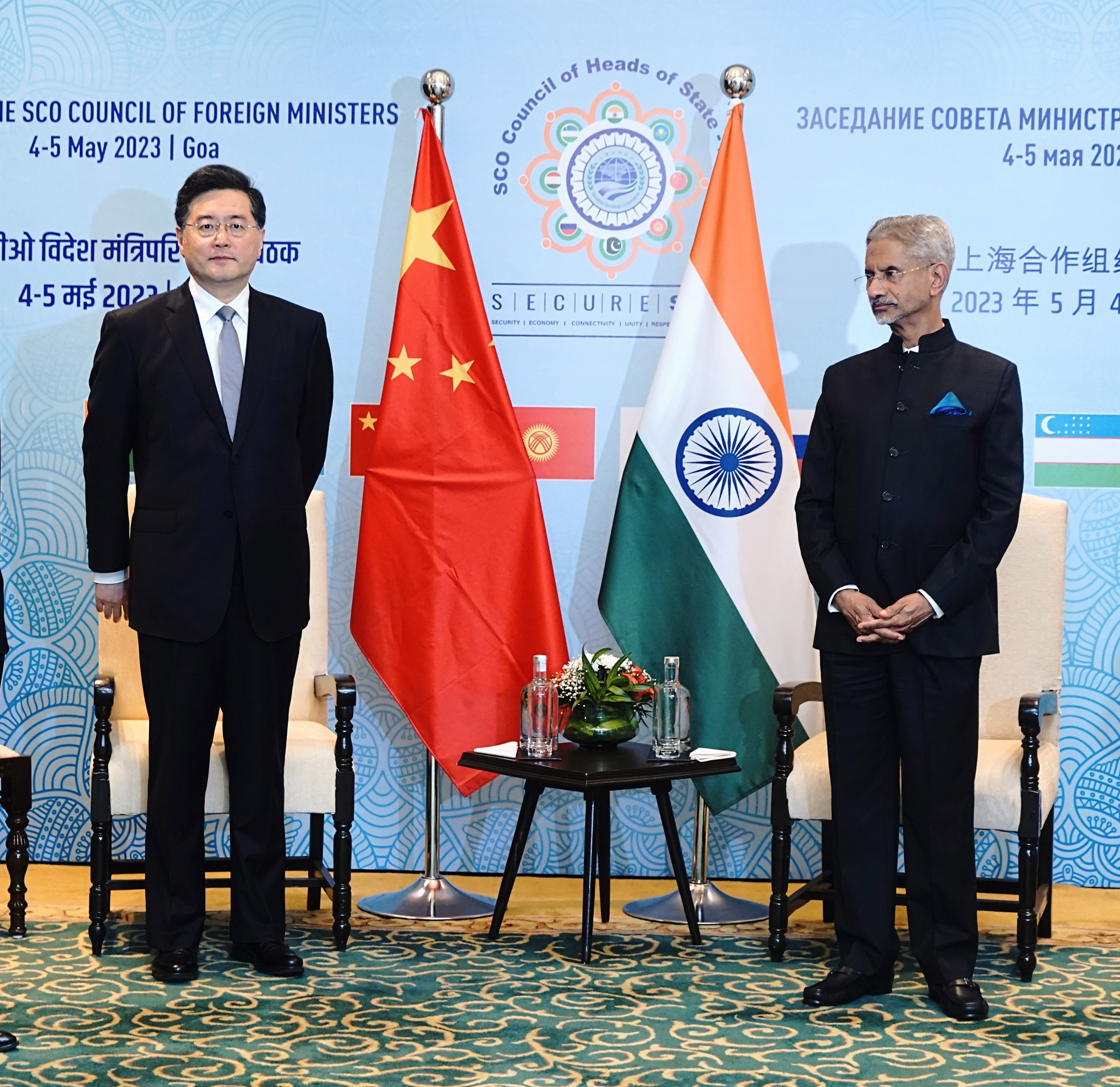 Chinese Foreign Minister Qin Gang and Indian External Affairs Minister S. Jaishankar at the  Shanghai Cooperation Organisation (SCO) foreign ministers meeting in Goa on Thursday. Photo: Indian Ministry of External Affairs/EPA-EFE