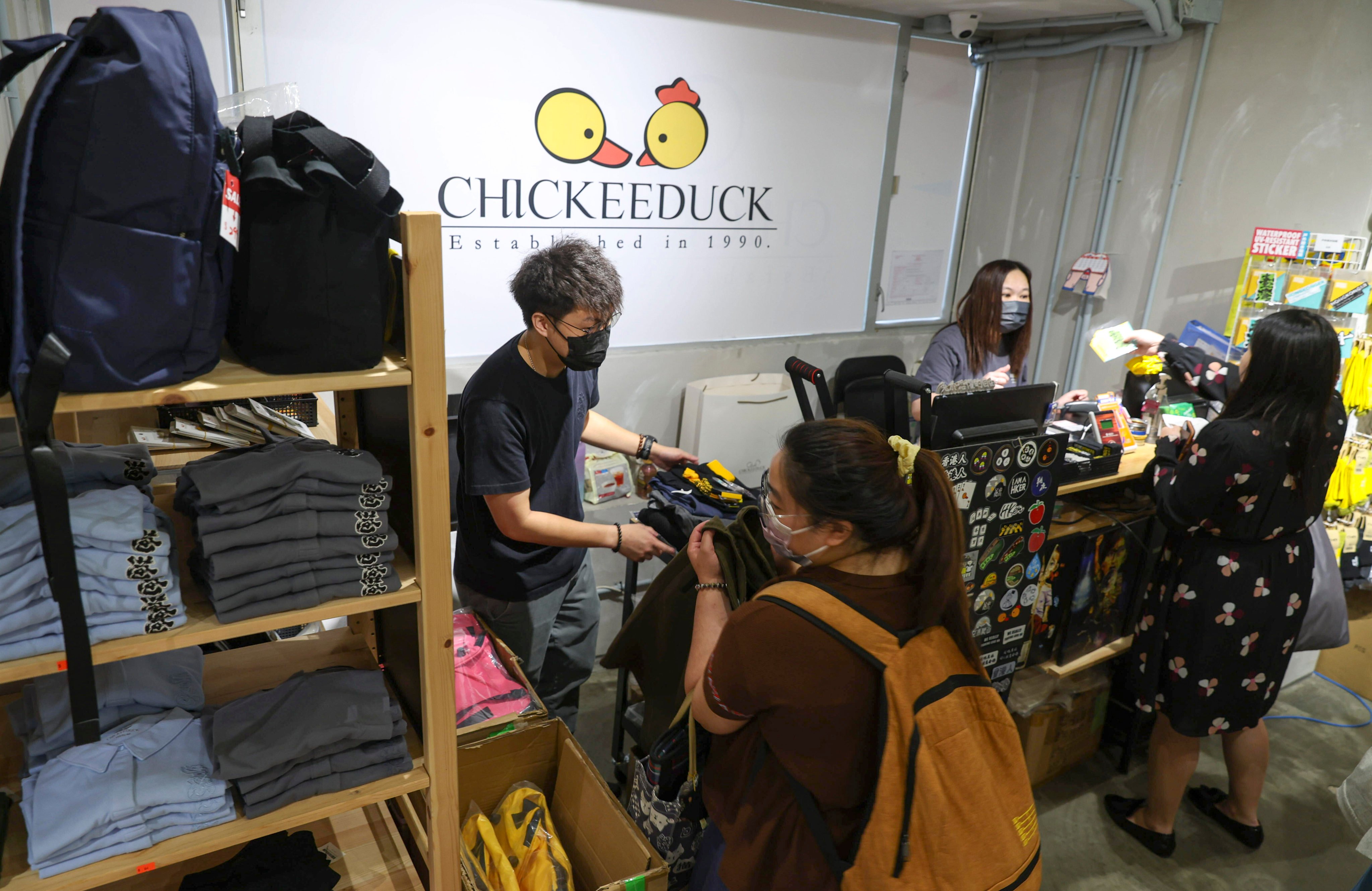 Customers at the Chickeeduck store in Causeway Bay. Photo: Yik Yeung-man
