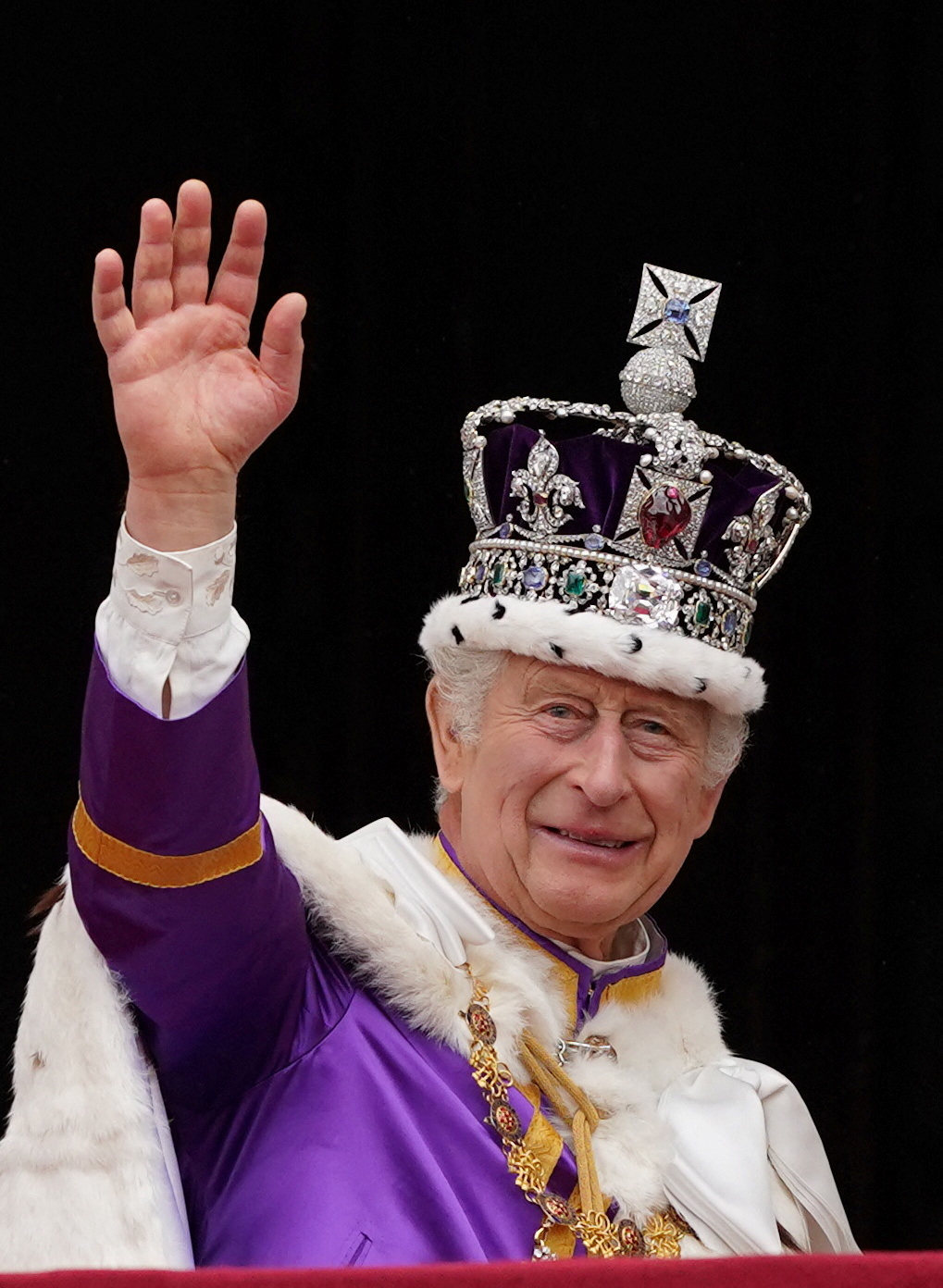 King Charles III waves as he leaves the balcony of Buckingham Palace following his coronation on May 6 in London. The recent focus on him has brought to mind how lucky Singaporeans are to not have to bend the knee to a royal – although that has not always been the case. Photo: Reuters