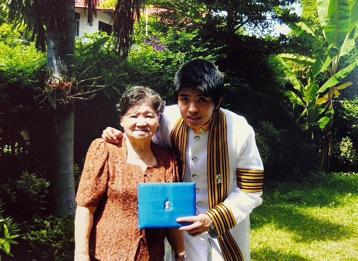 Thitid Tassanakajohn with his grandmother in Bangkok, Thailand, in 2008. Tassanakajohn, Filipino culinary legend Maragrita Fores and Hong Kong’s ArChan Chan were all greatly influenced by their mothers or grandmothers. Photo: Thitid Tassanakajohn