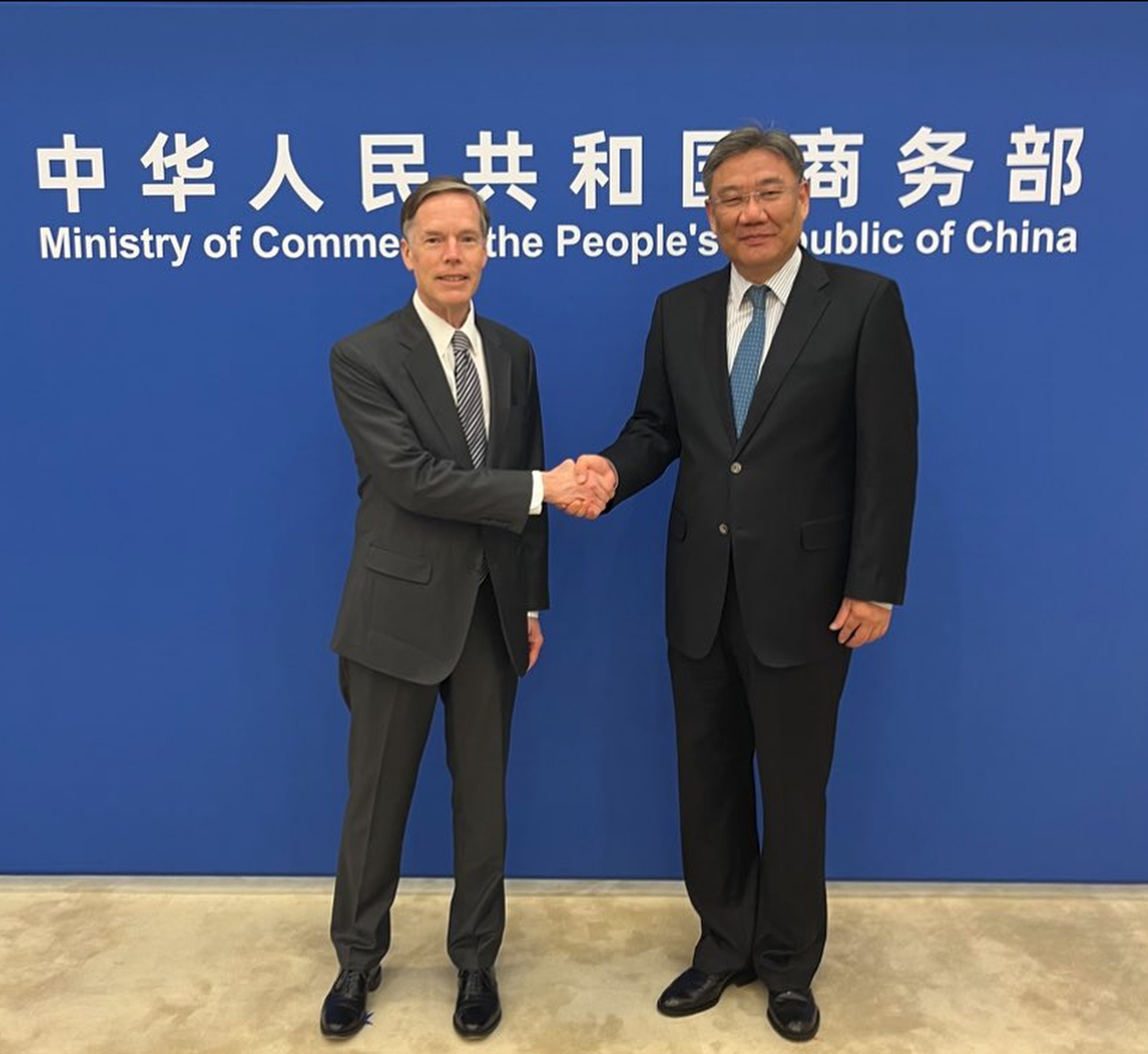 US Ambassador to China Nicholas Burns meets with Minister of Commerce Wang Wentao on Thursday. Photo: Twitter@USAmbChina