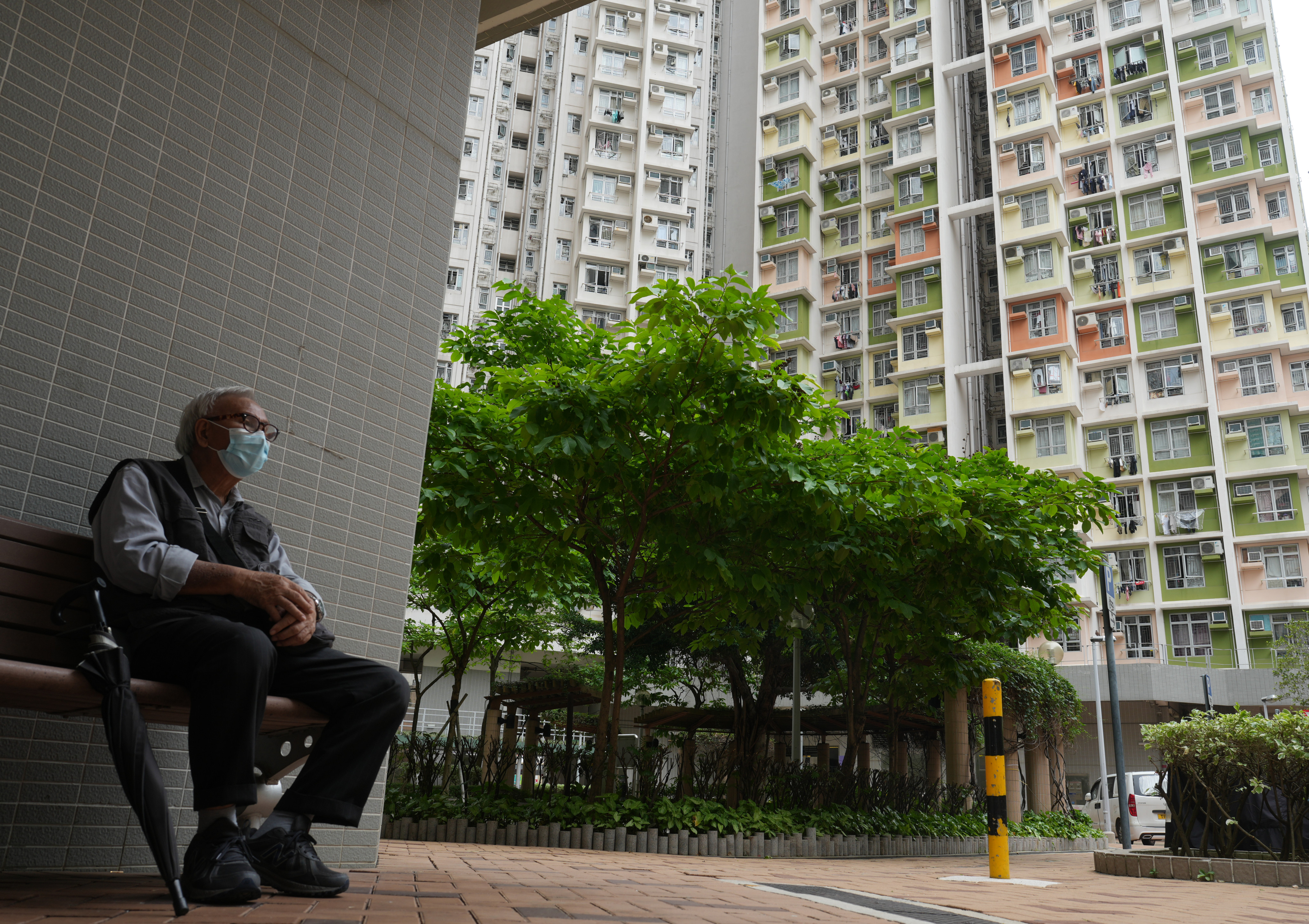 The average waiting time before moving into a public rental flat in Hong Kong has continued to fall, dropping from 5.5 years to 5.3 years, according to the latest quarterly statistics from the city’s Housing Authority. Photo: Sam Tsang