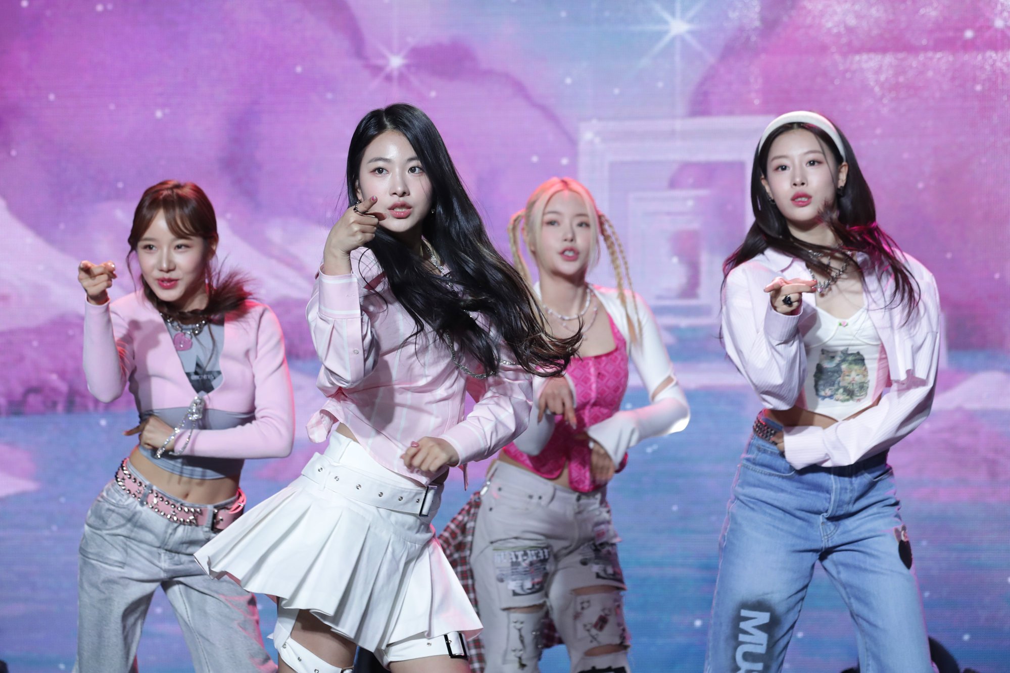 K-Pop Stage Outfits A Visual Feast