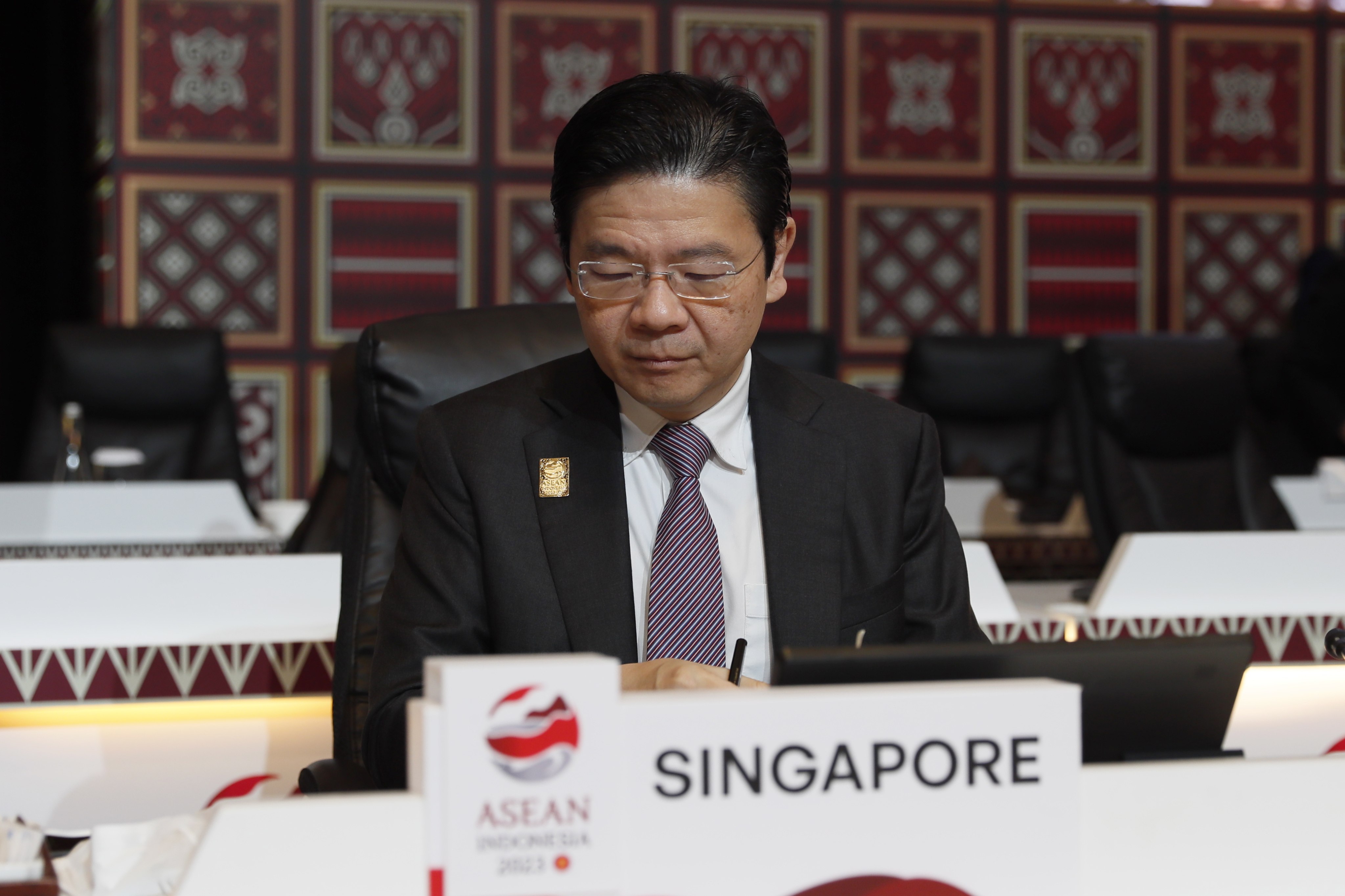 Singapore’s deputy prime minsier and finance minister Lawrence Wong. 
Photo: EPA-EFE 