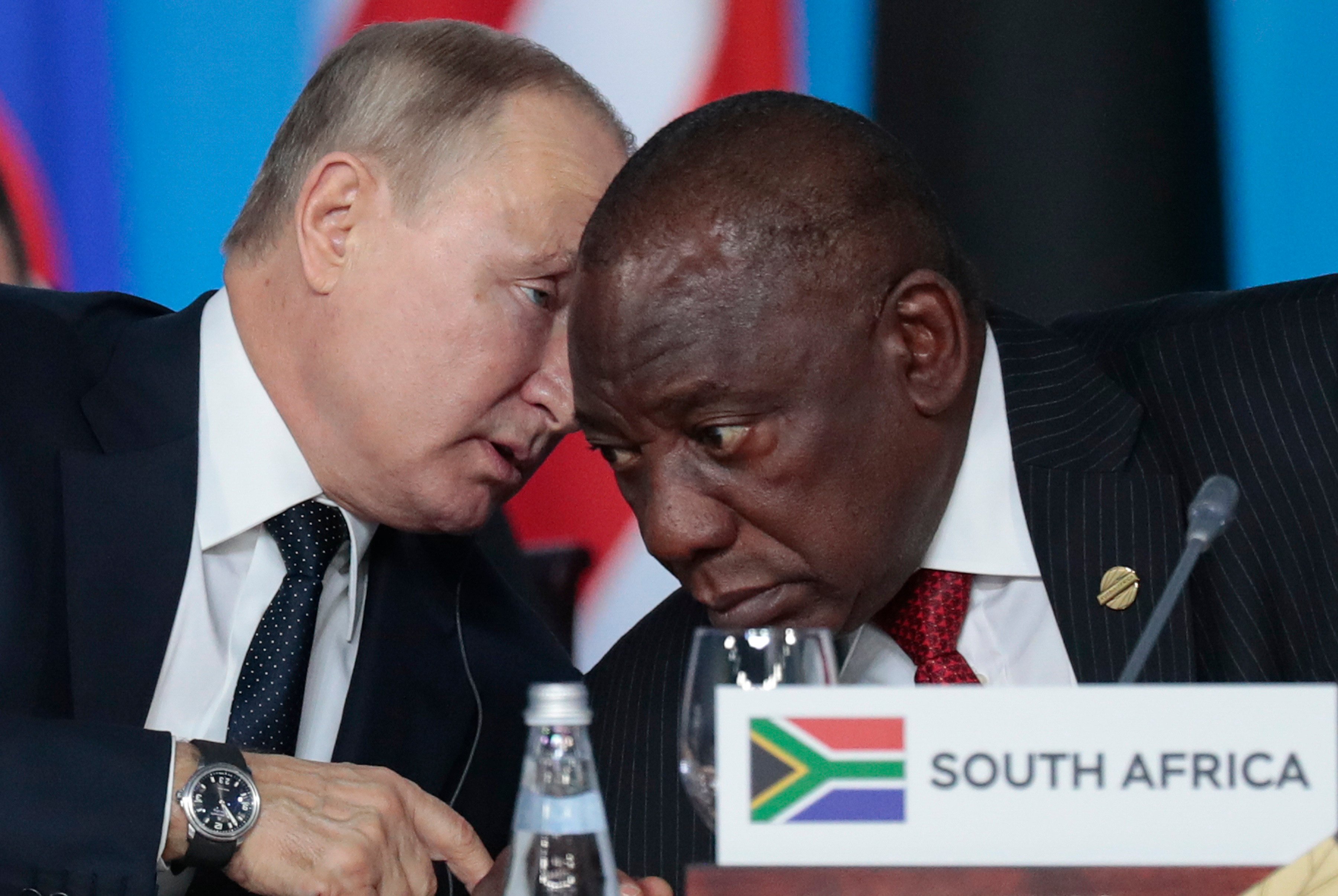 President Says Sa Has Sent Officials To Us For Urgent Trade Talks - c9r2hhe