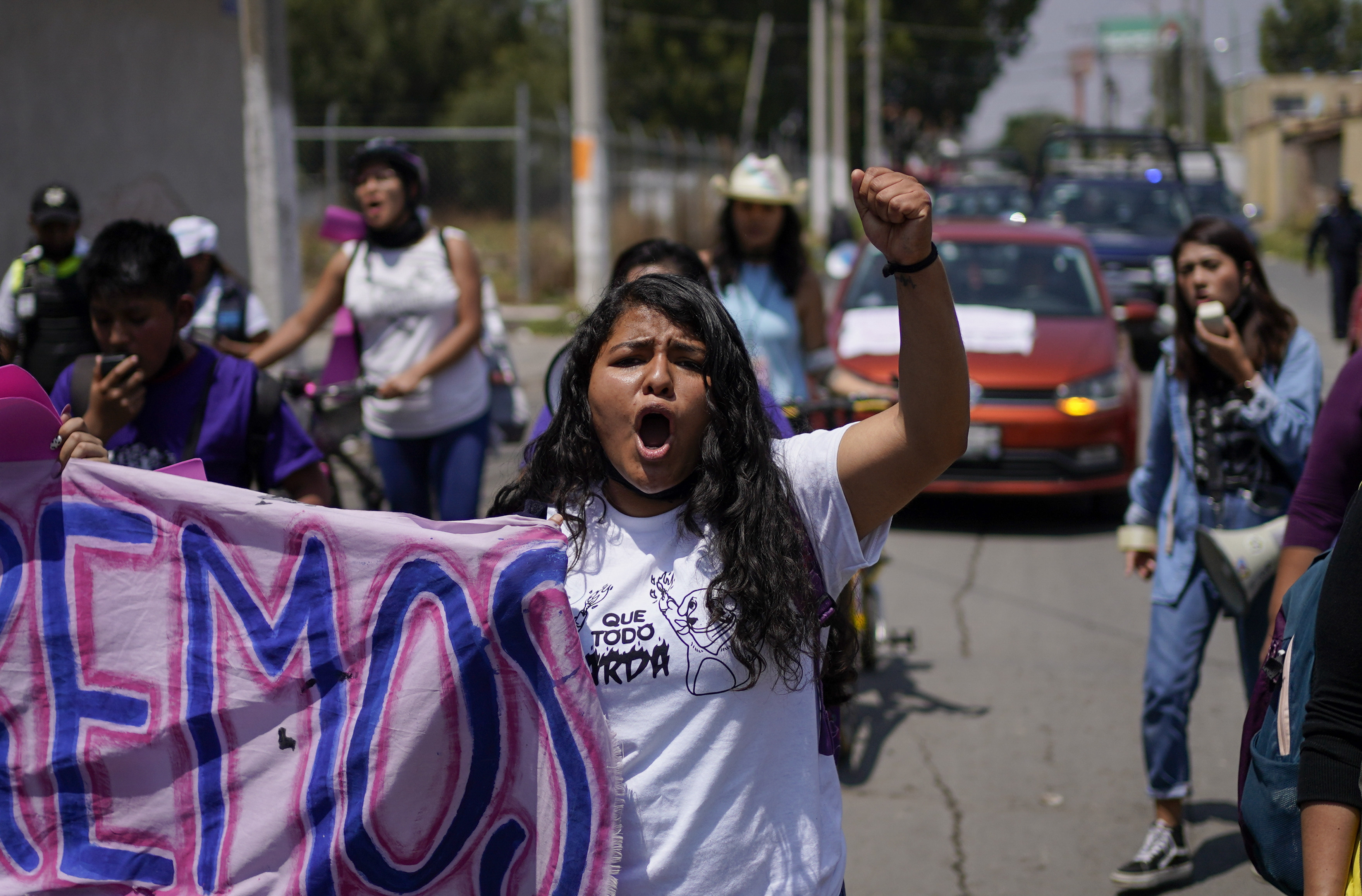 Roxana Ruiz shouts slogans during a march in Chimalhuacan, State of Mexico, in July 2022. Photo: AP