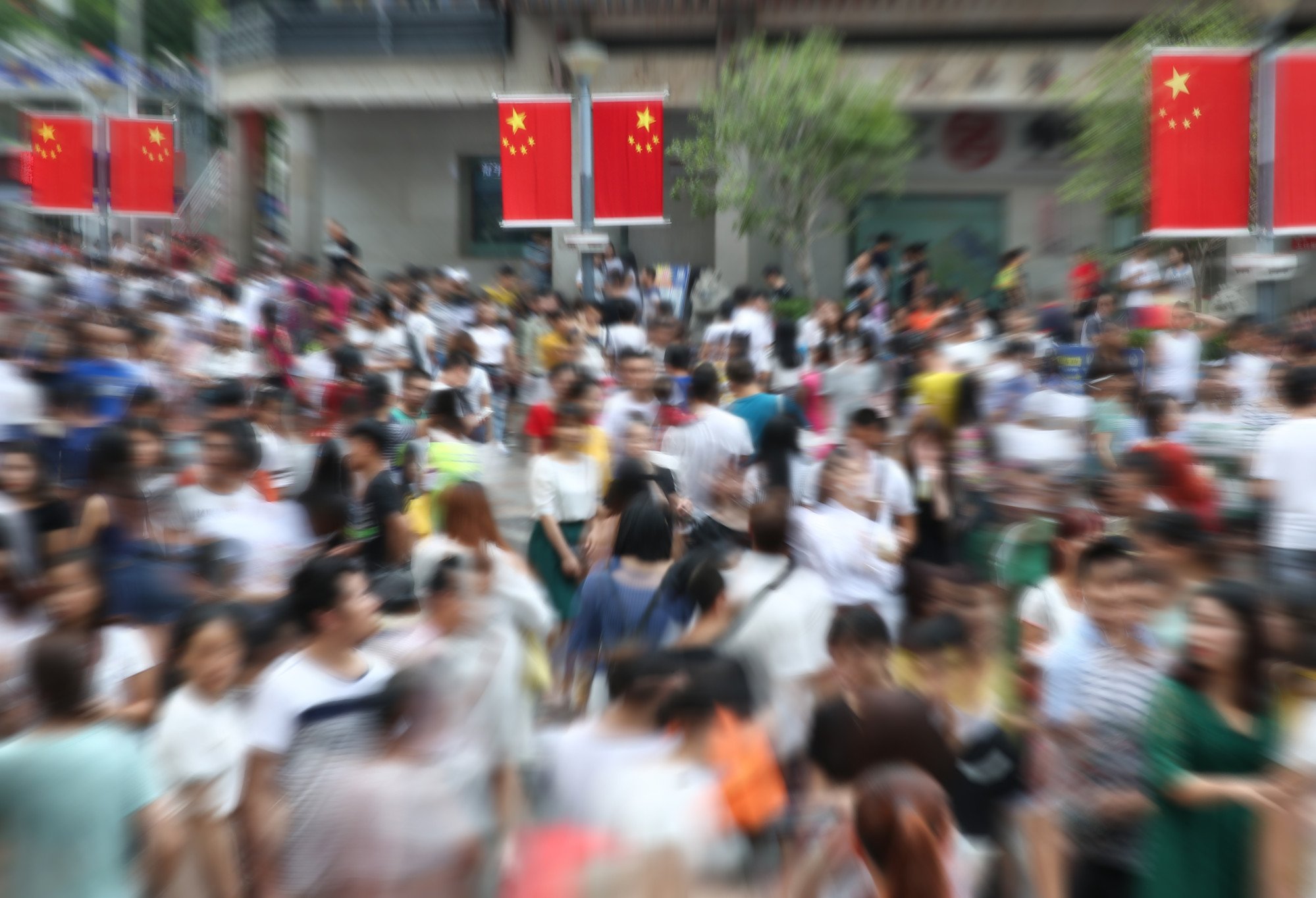 چین کی جاب مارکیٹ میں بڑھتی ہوئی شدید مسابقت نے بہت سے نوجوانوں کو روزگار کی متبادل شکلیں اختیار کرتے دیکھا ہے۔ فوٹو: شٹر اسٹاک