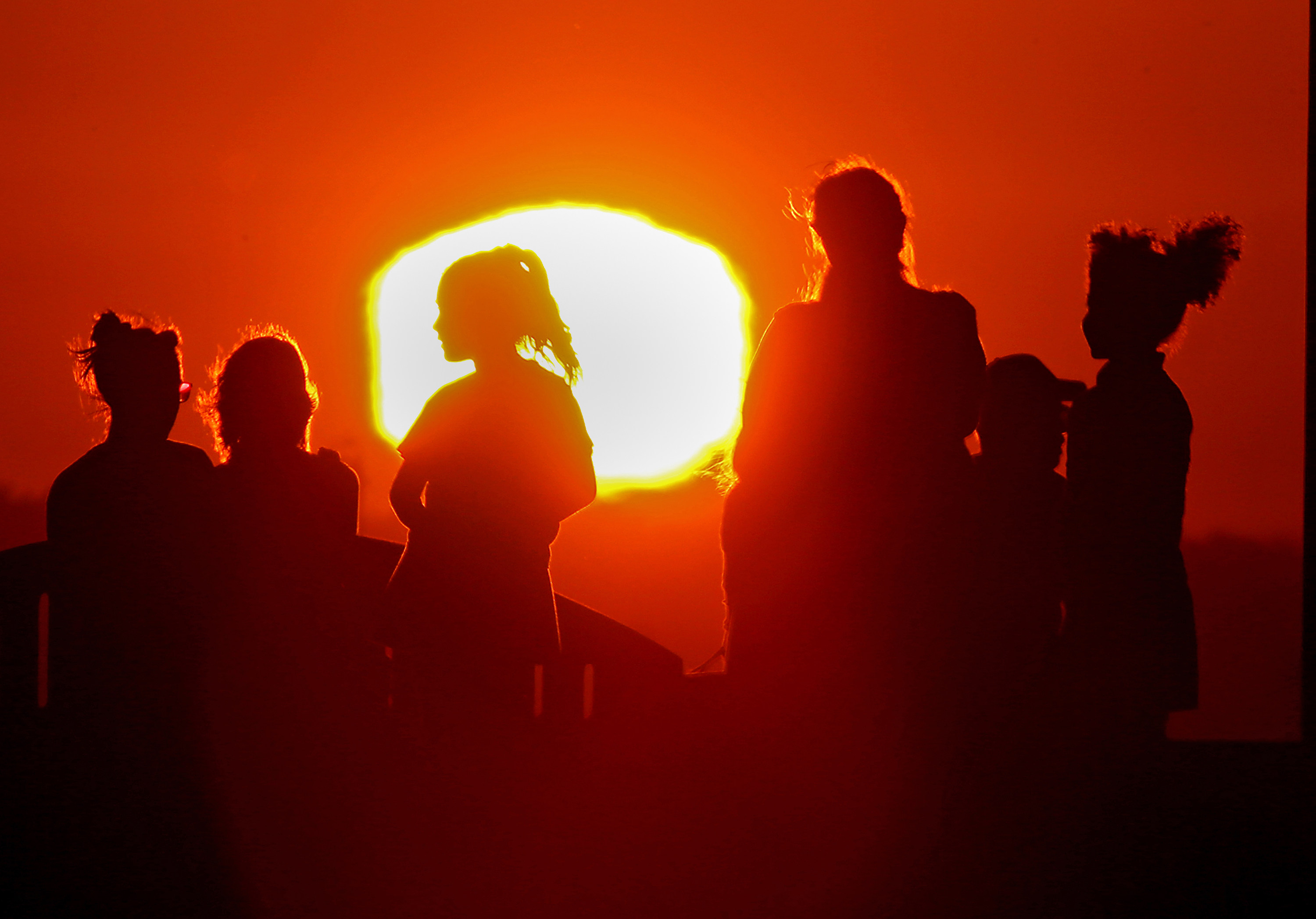 For every 0.1 degree Celsius of warming above present levels, about 140 million more people will be exposed to dangerous heat, according to a study. Photo: Los Angeles Times/TNS