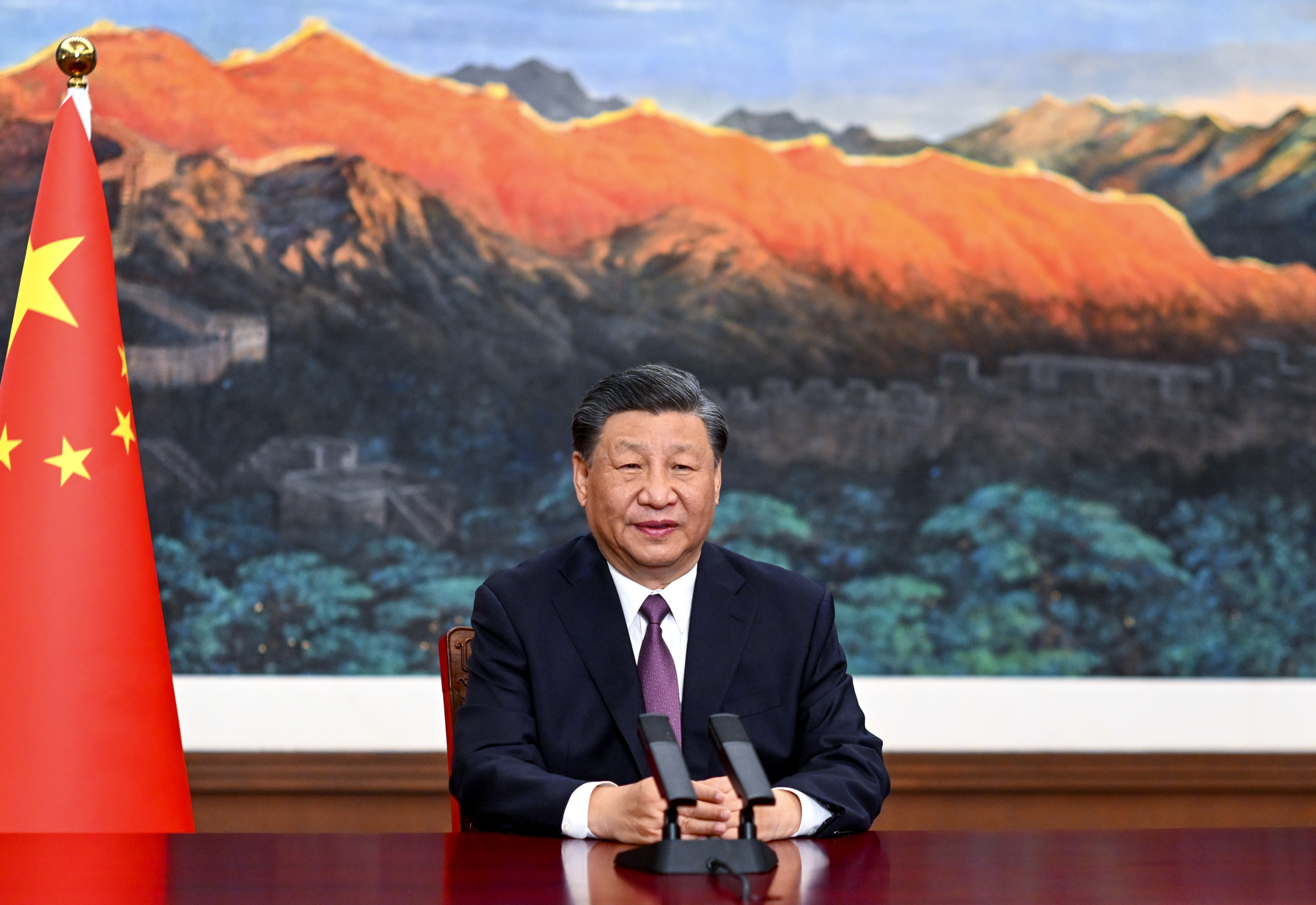 President Xi Jinping told the forum that the belt and road scheme aims to “open up a path of happiness that benefits the whole world”. Photo: Xinhua