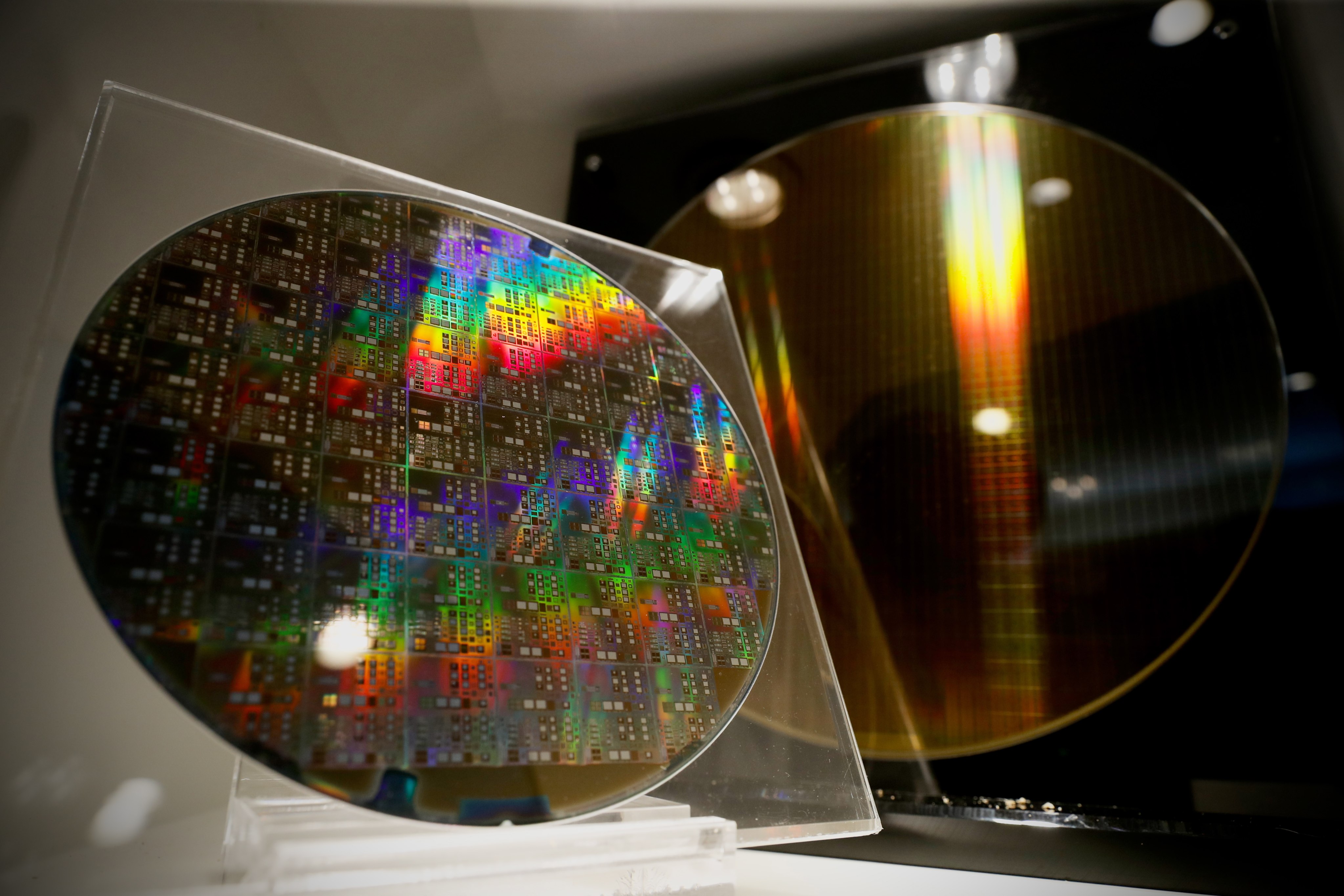 Silicon wafer semiconductors on display at a science park in Hsinchu county, Taiwan, on September 16, 2022. Photo: EPA-EFE