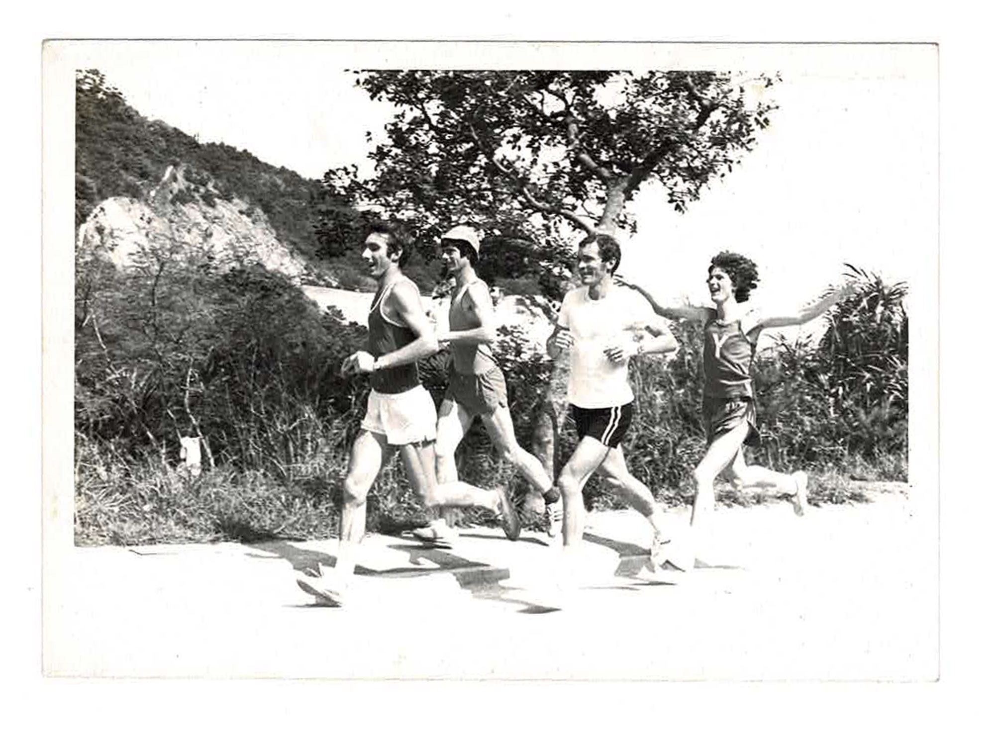 Hong Kong’s first ultra event, 1976, which would become Mid-May Madness. Near Tai Tam Reservoir are (from left) Malcolm Phillips, Graham Smith, Phil Roberts, Steve Reels. Photo: Handout