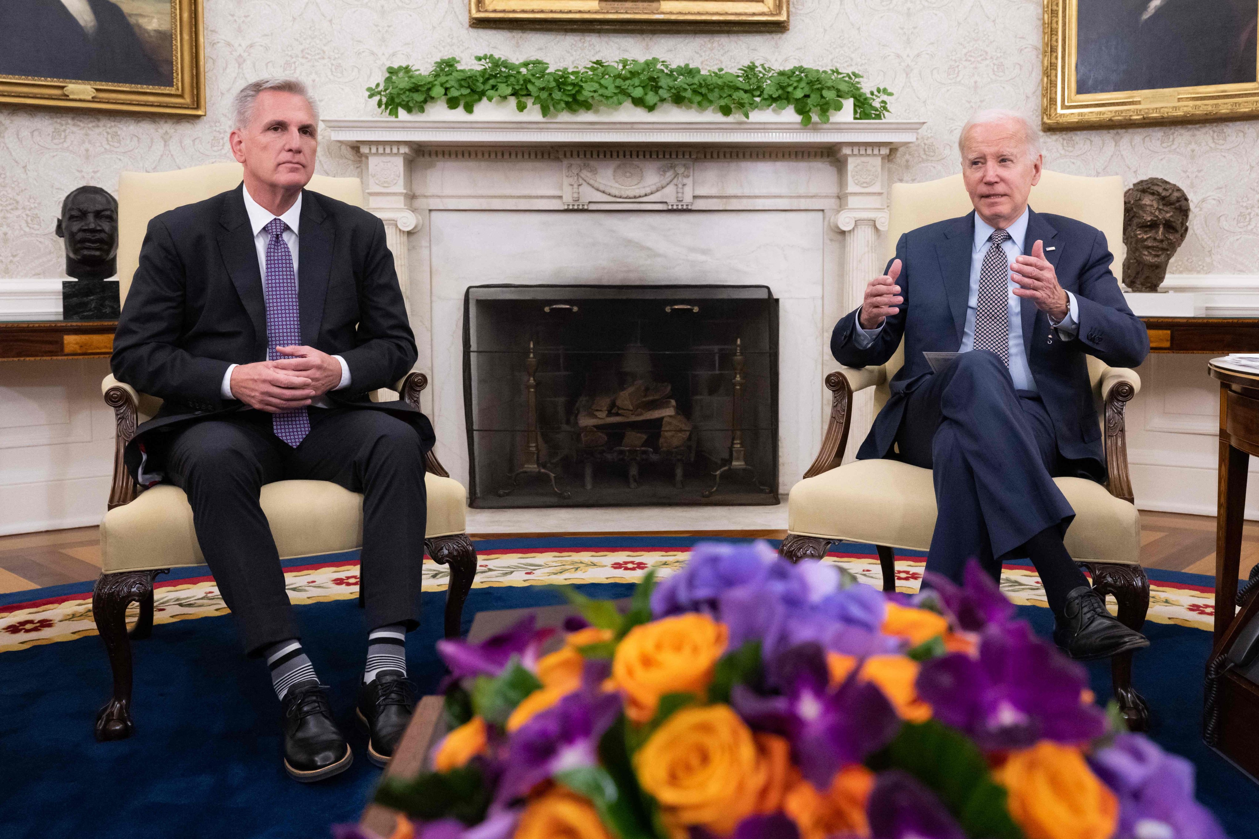 US House Speaker Kevin McCarthy (left) looks on as President Joe Biden speaks during a meeting on the debt ceiling in the Oval Office of the White House in Washington on May 22. Photo: AFP