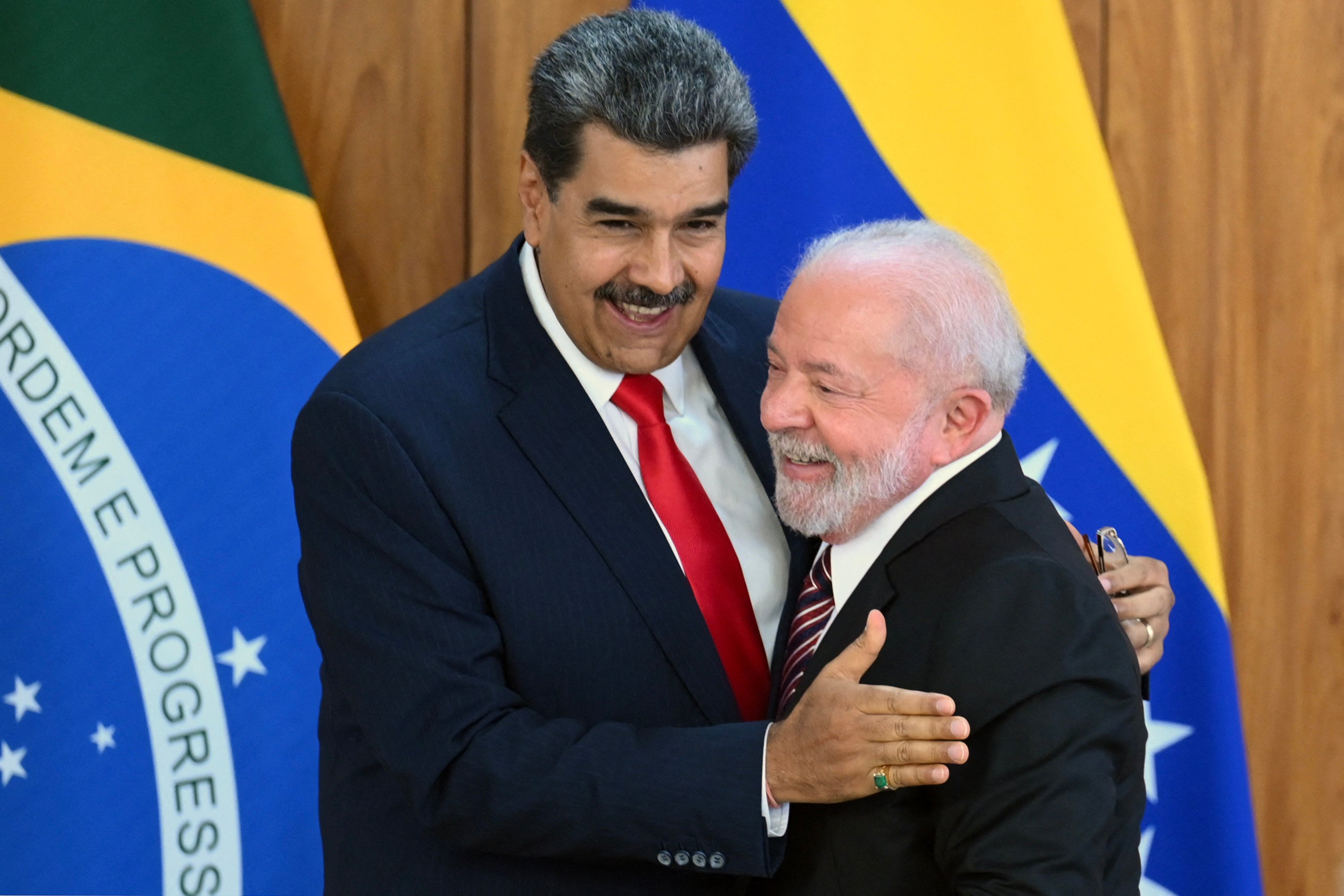 Brazilian President Luiz Inacio Lula da Silva met Monday with his Venezuelan counterpart Nicolas Maduro. Photo: TNS