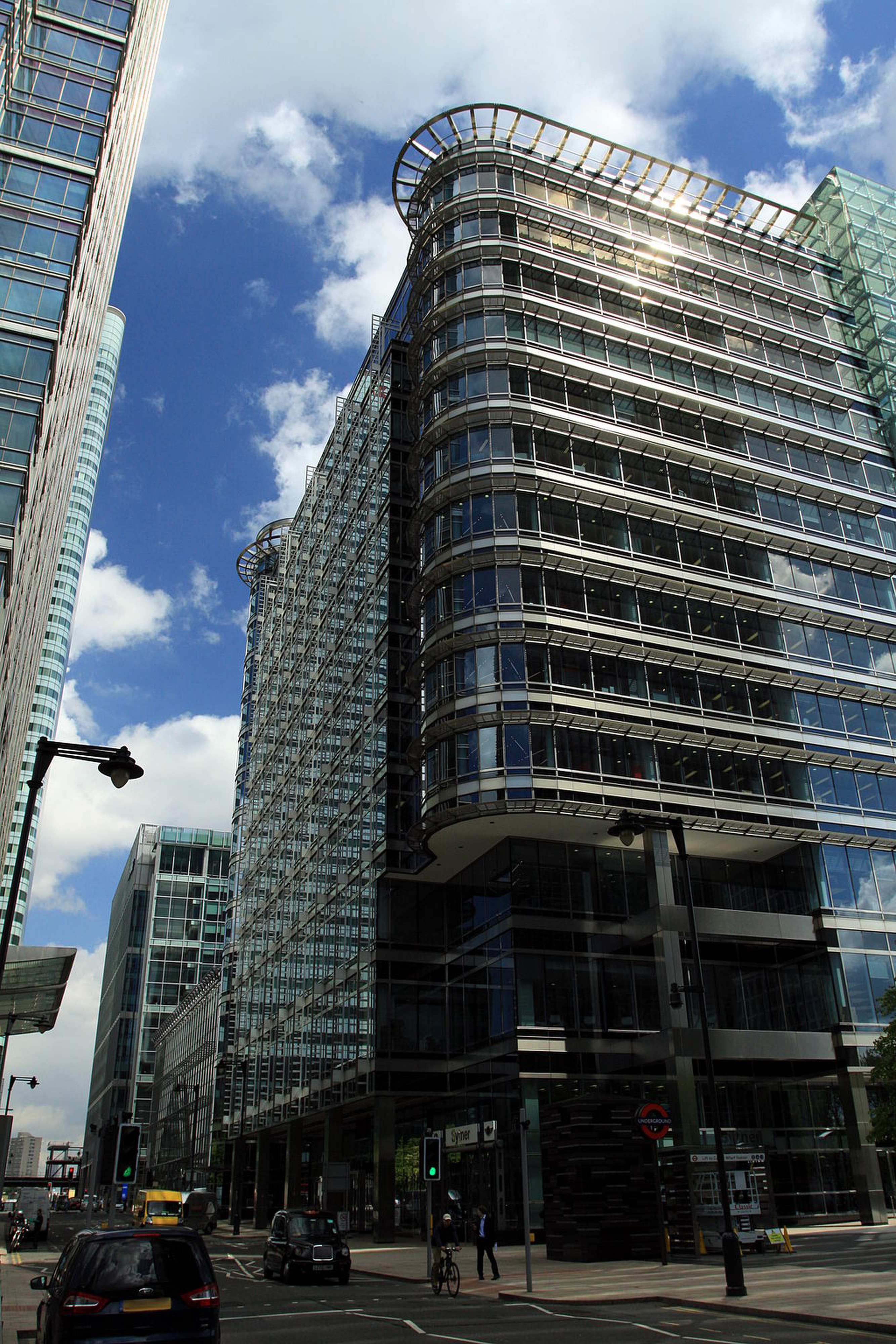 20 Canada Square from Upper Bank Street in London Borough of Tower Hamlets, London, England, Great Britain.