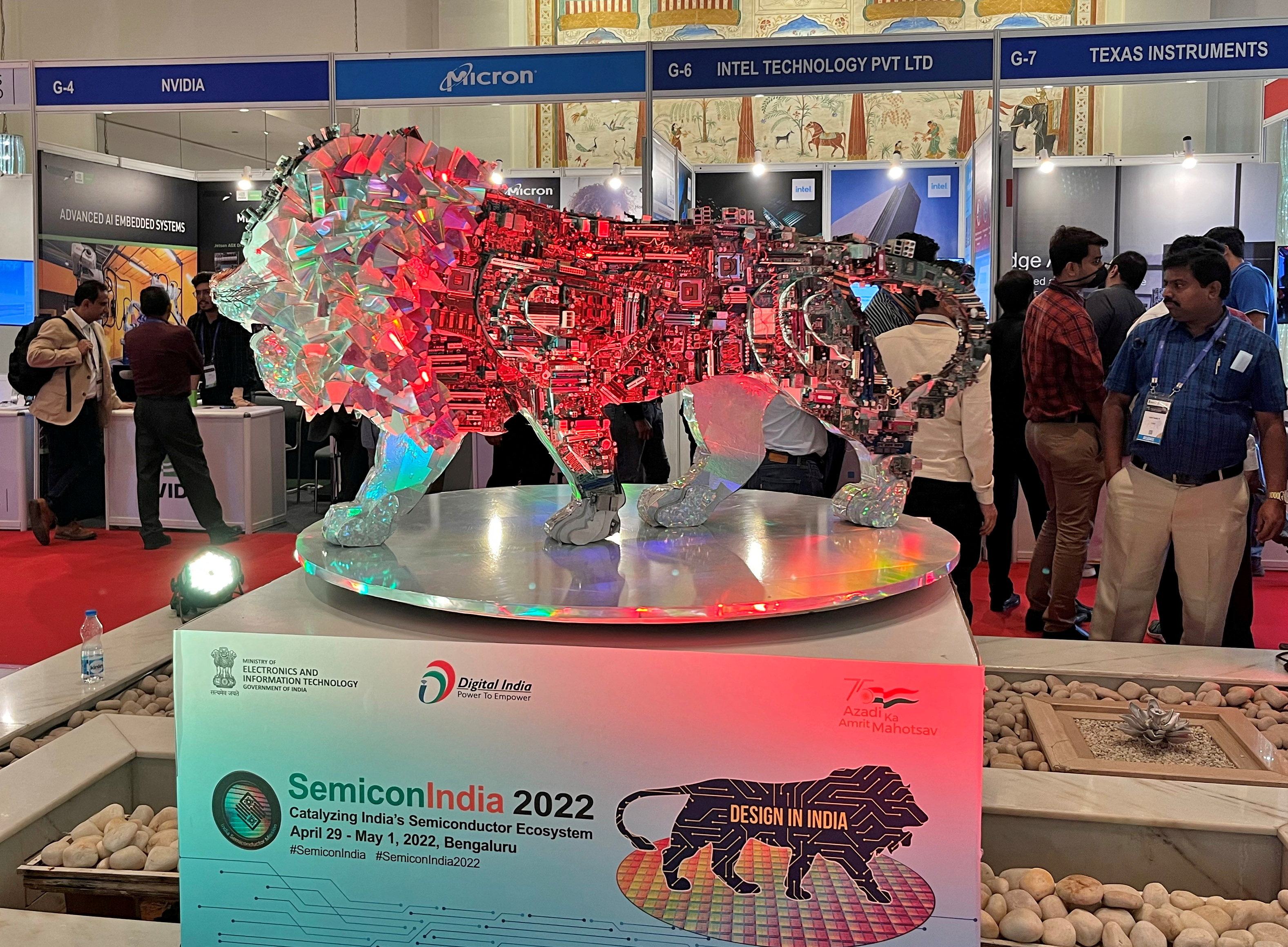 An exhibit during a three-day semiconductor event in Bengaluru, India, April 30, 2022. Photo: Reuters