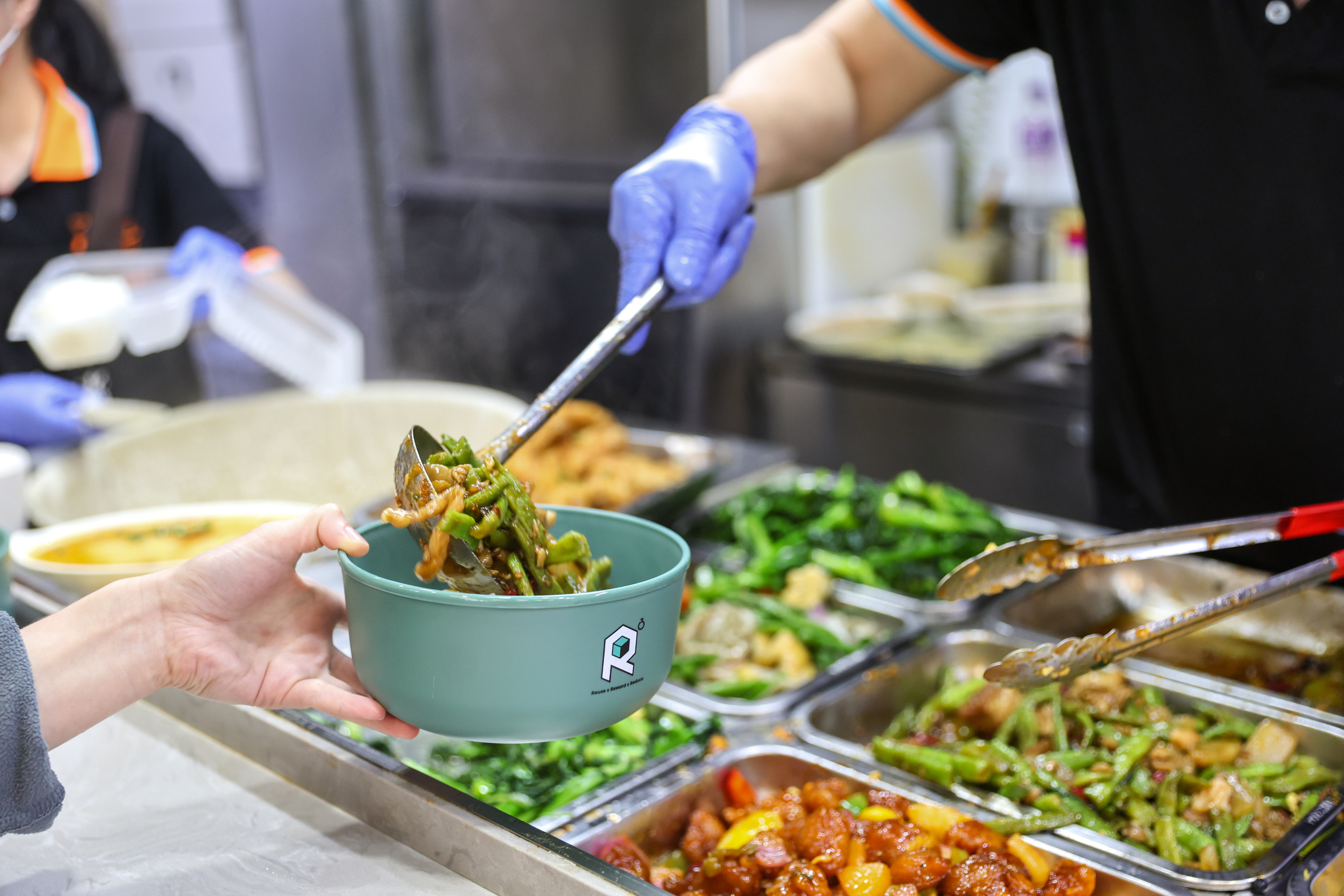 How to Start a Reusable Takeout Container Program at Your College -  Shareable