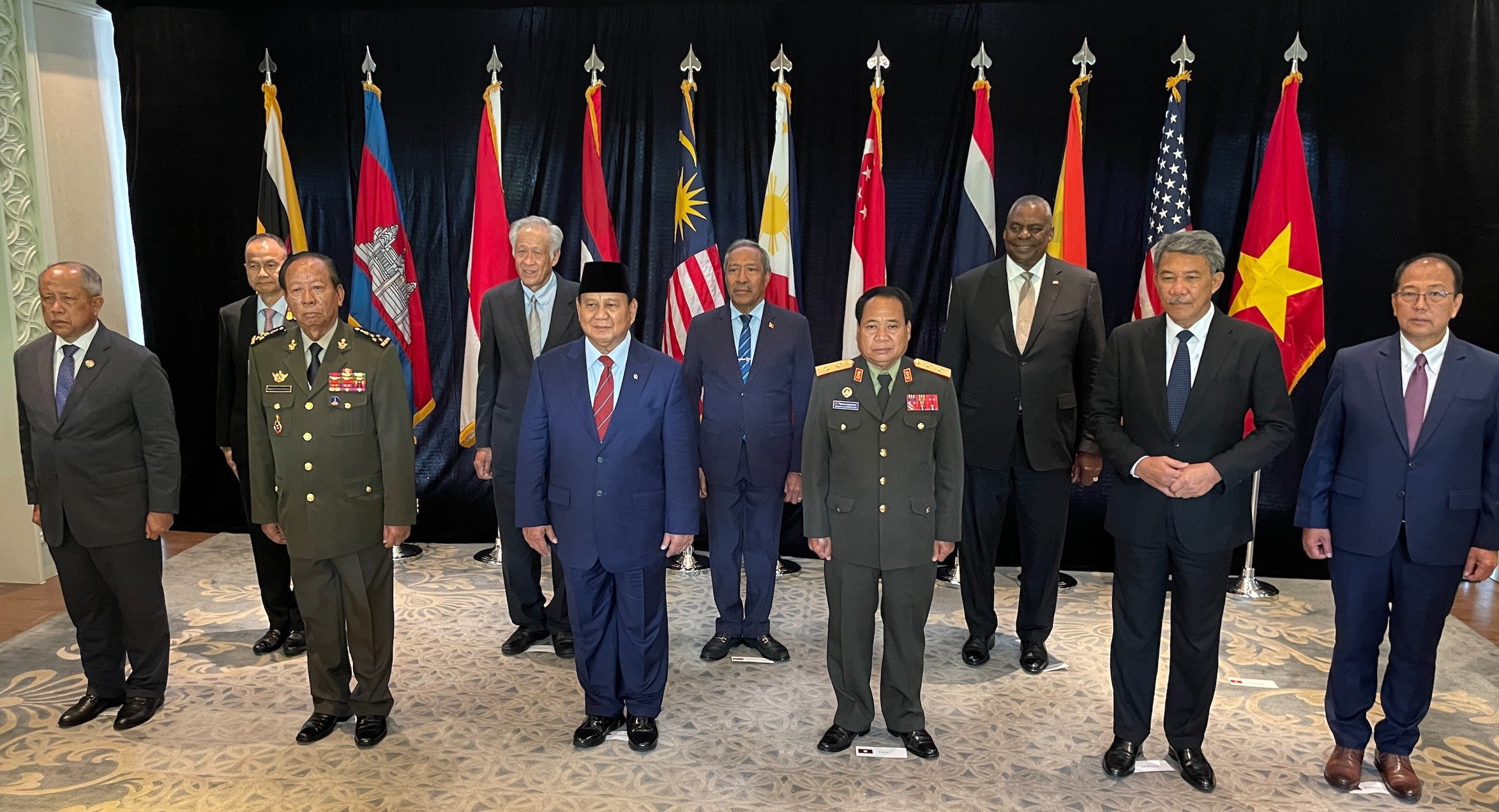 Pentagon chief Lloyd Austin with Southeast Asian defence ministers at the Shangri-La Dialogue security forum in Singapore. Photo: EPA-EFE/Singapore Mindef