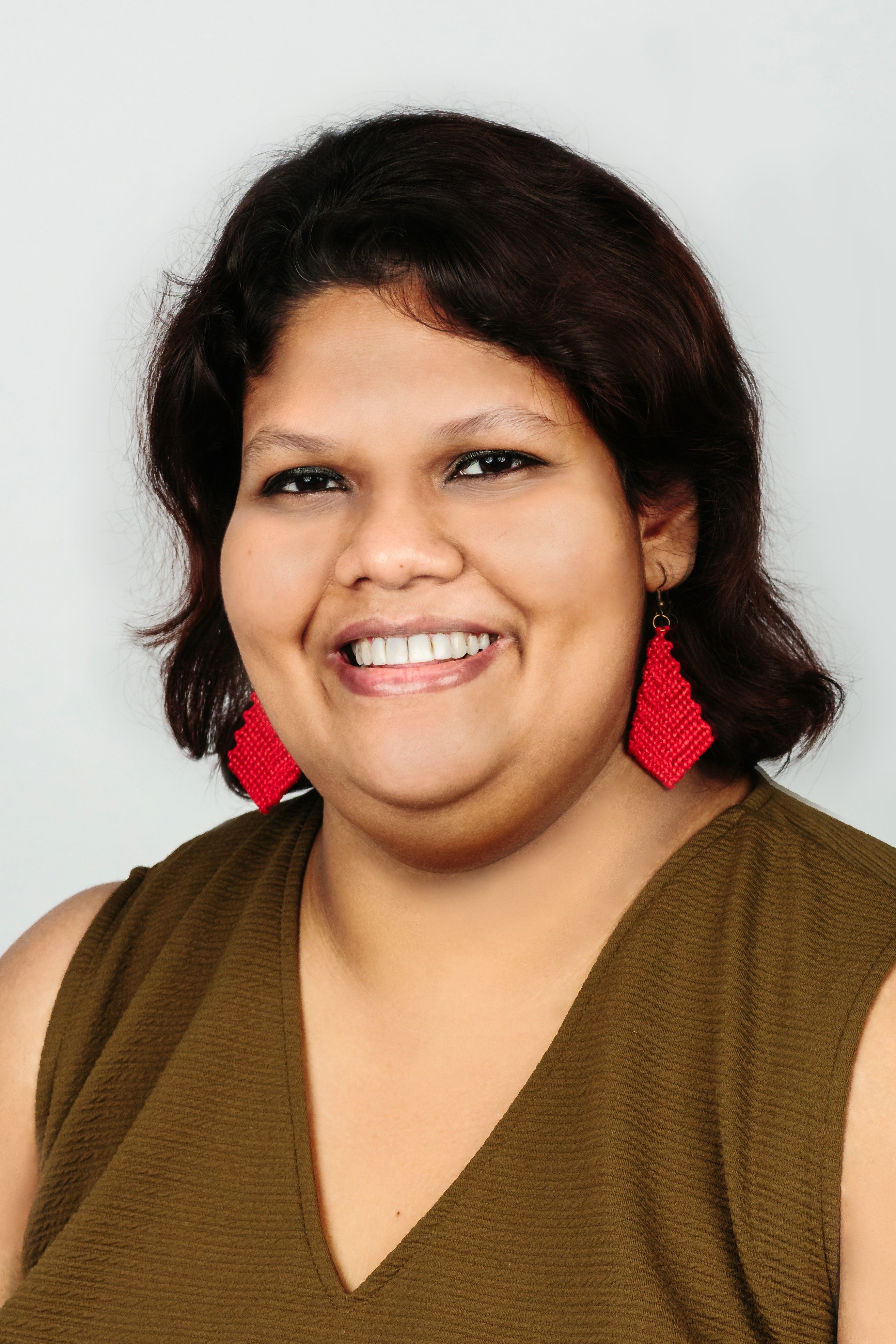 Nigerian poet Ijeoma Umebinyuo writes about women’s experiences and being away from home in her book “Questions for Ada”. Manisha Wijesinghe (above) cried the first time she read it. Photo: Manisha Wijesinghe