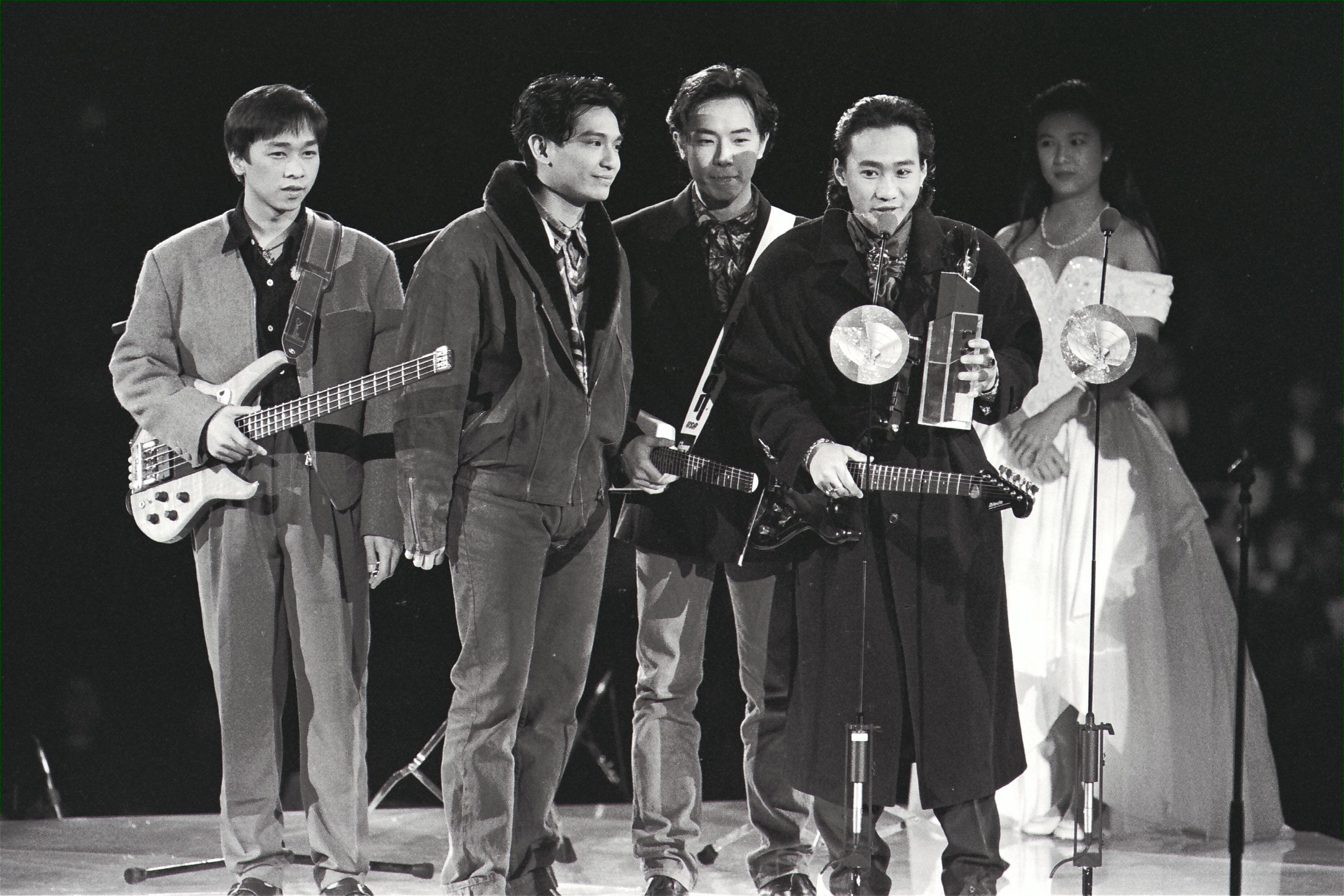 Performing Chinese Wall in 1985