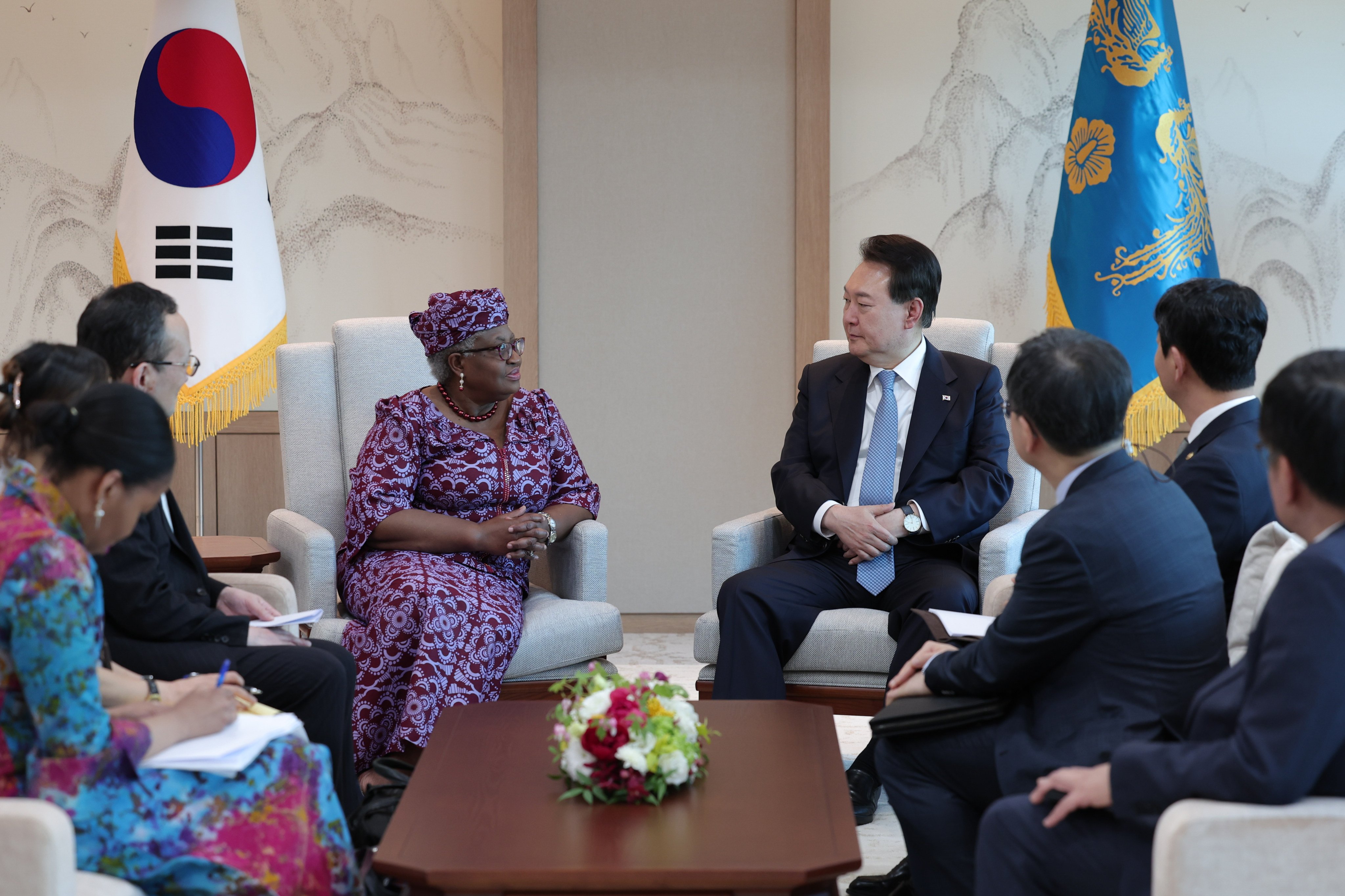 Ngozi Okonjo-Iweala (centre), director general of the World Trade Organization, meets South Korean President Yoon Suk-yeol at the presidential office in Seoul on May 23. Photo: DPA