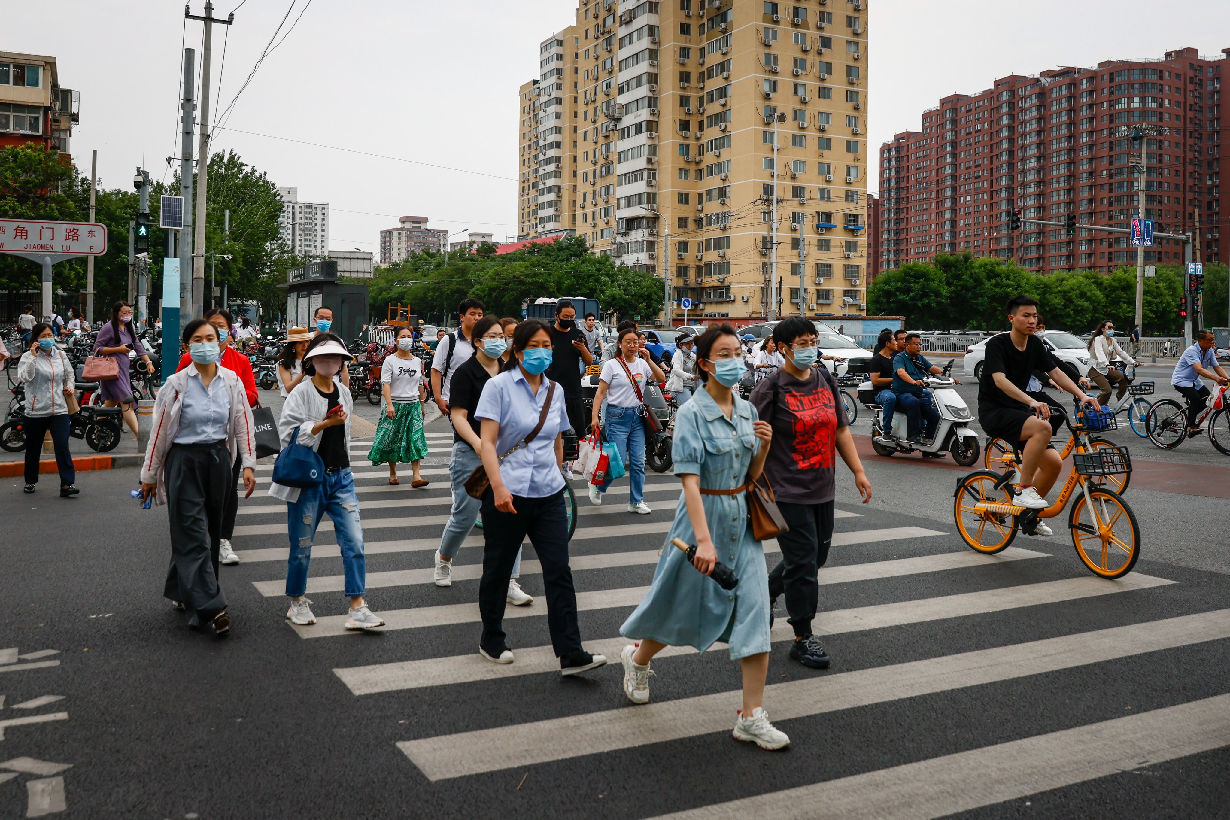 Chinese health authorities say a new wave of Covid-19 infections has peaked. Photo: EPA-EFE