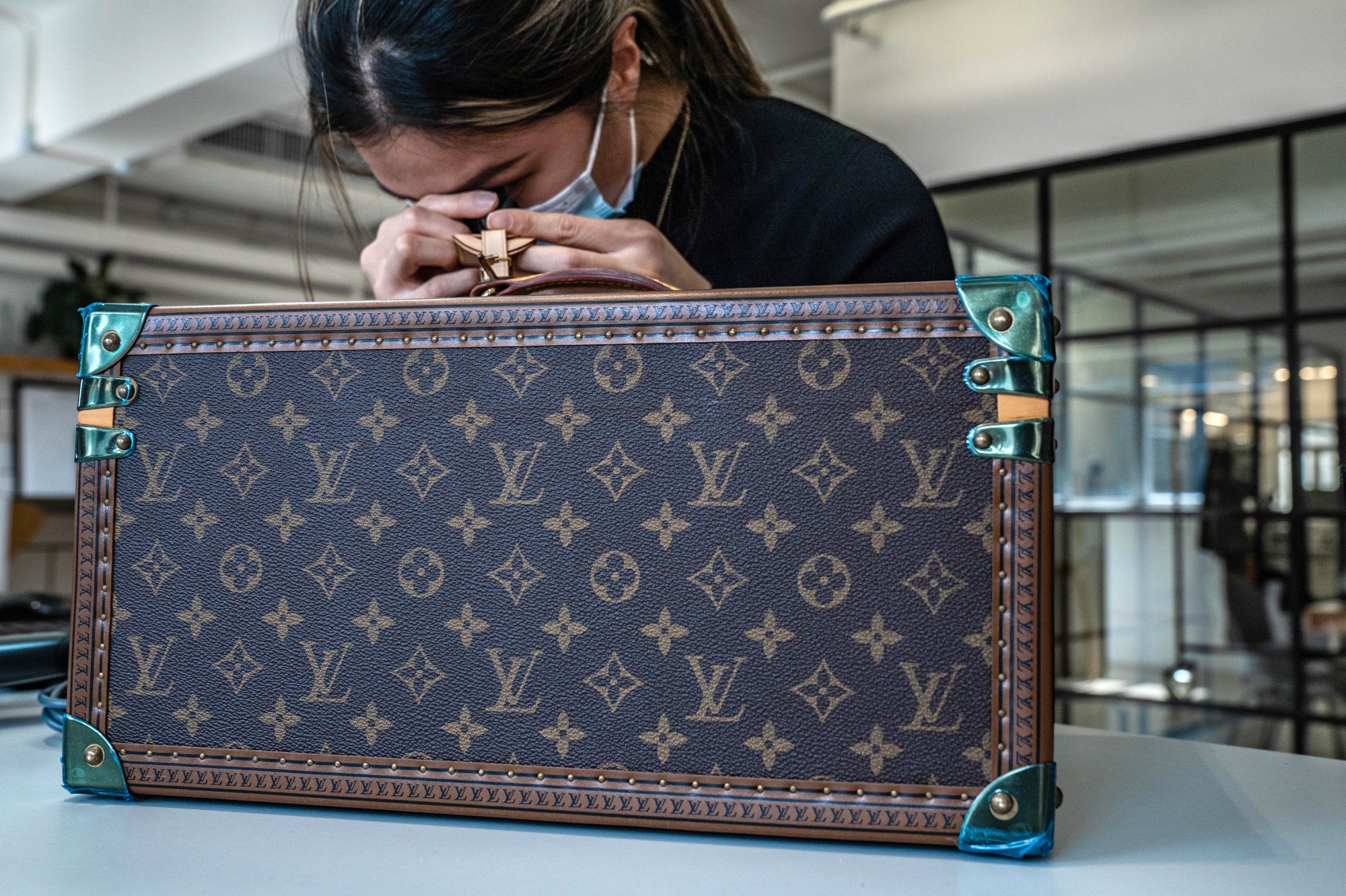 Why Louis Vuitton is Considered a Brand for Secretaries by Many Wealthy  Chinese