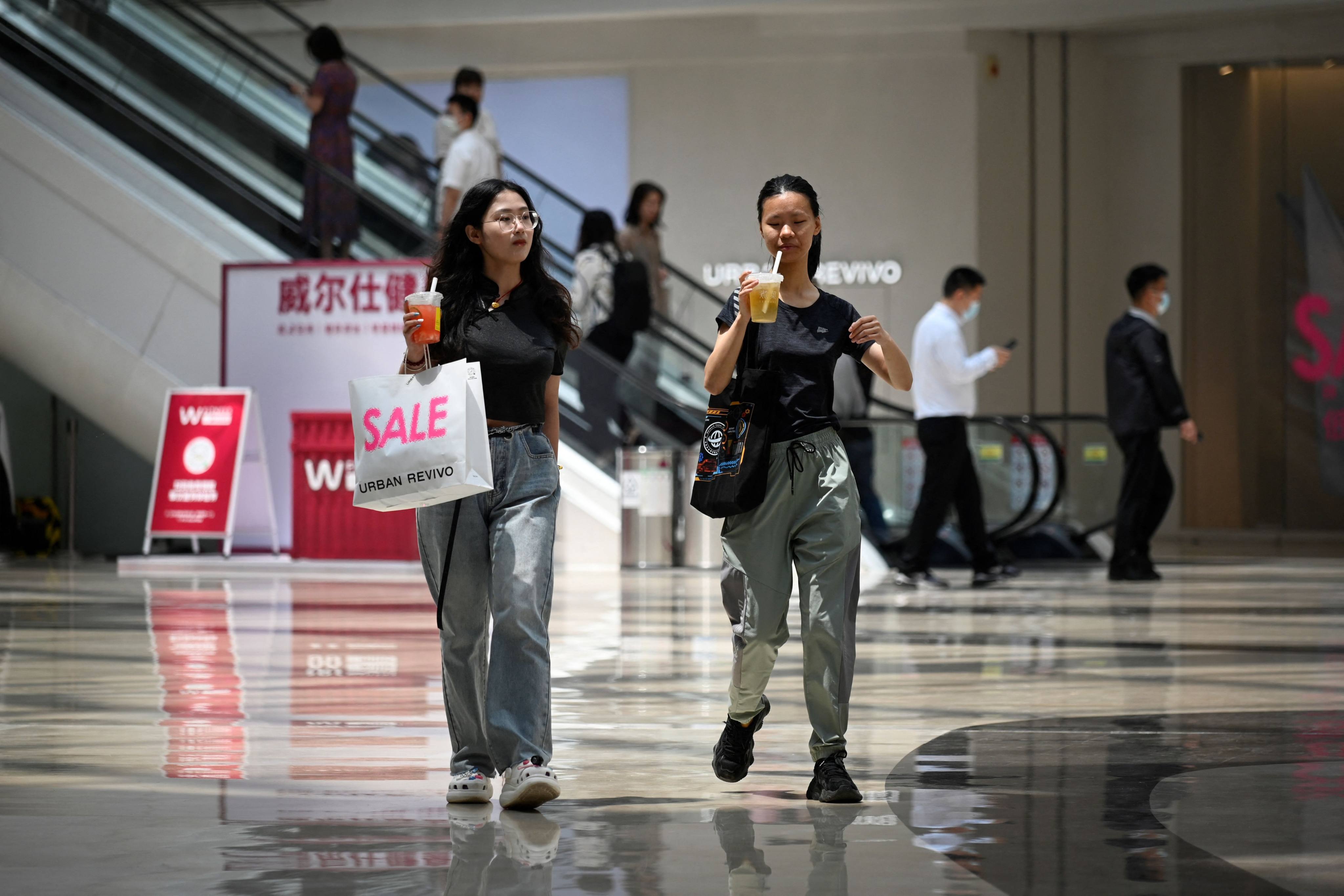 Propping up demand is key, while direct subsidies should also be distributed to conumers, top economists said, with China’s post-coronavirus economic recovery having been hit by a string of weak data. Photo: AFP