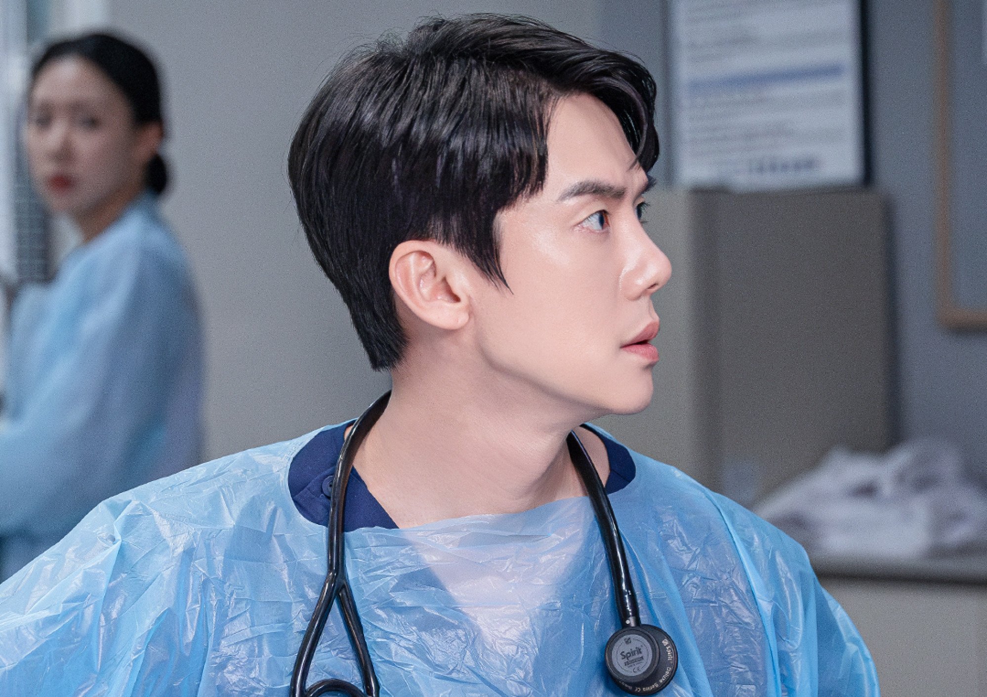 Disney K drama review Dr. Romantic 3 medical drama starring