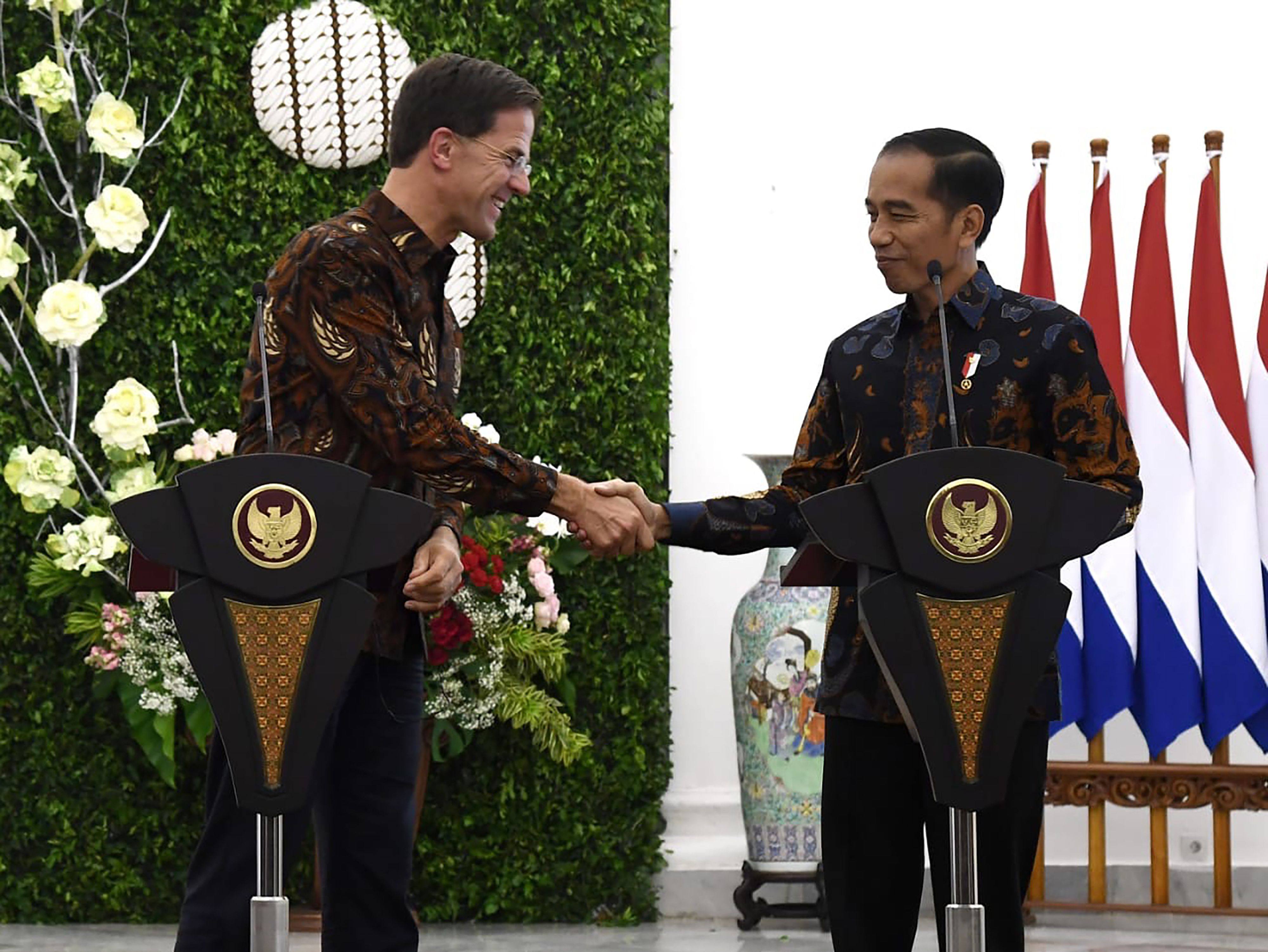 Netherlands Prime Minister Mark Rutte (left) with Indonesian President Joko Widodo at Bogor Palace on the outskirts of Jakarta in 2019. Photo: Indonesian Presidential Palace/AFP