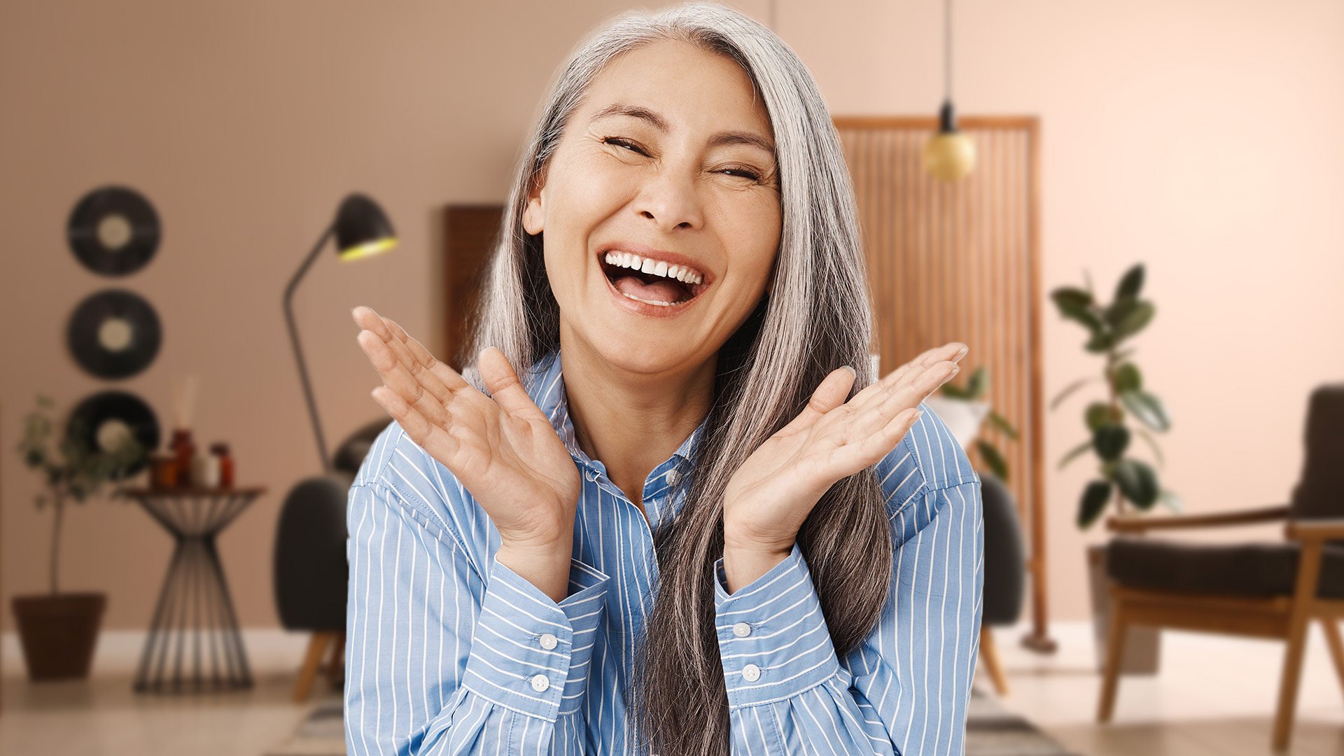 Mainland social media has been filled with delight by a video which captures a Chinese mother’s joyful reaction to news that her youngest child has landed a job which will allow her to start enjoying her retirement. Photo: SCMP composite