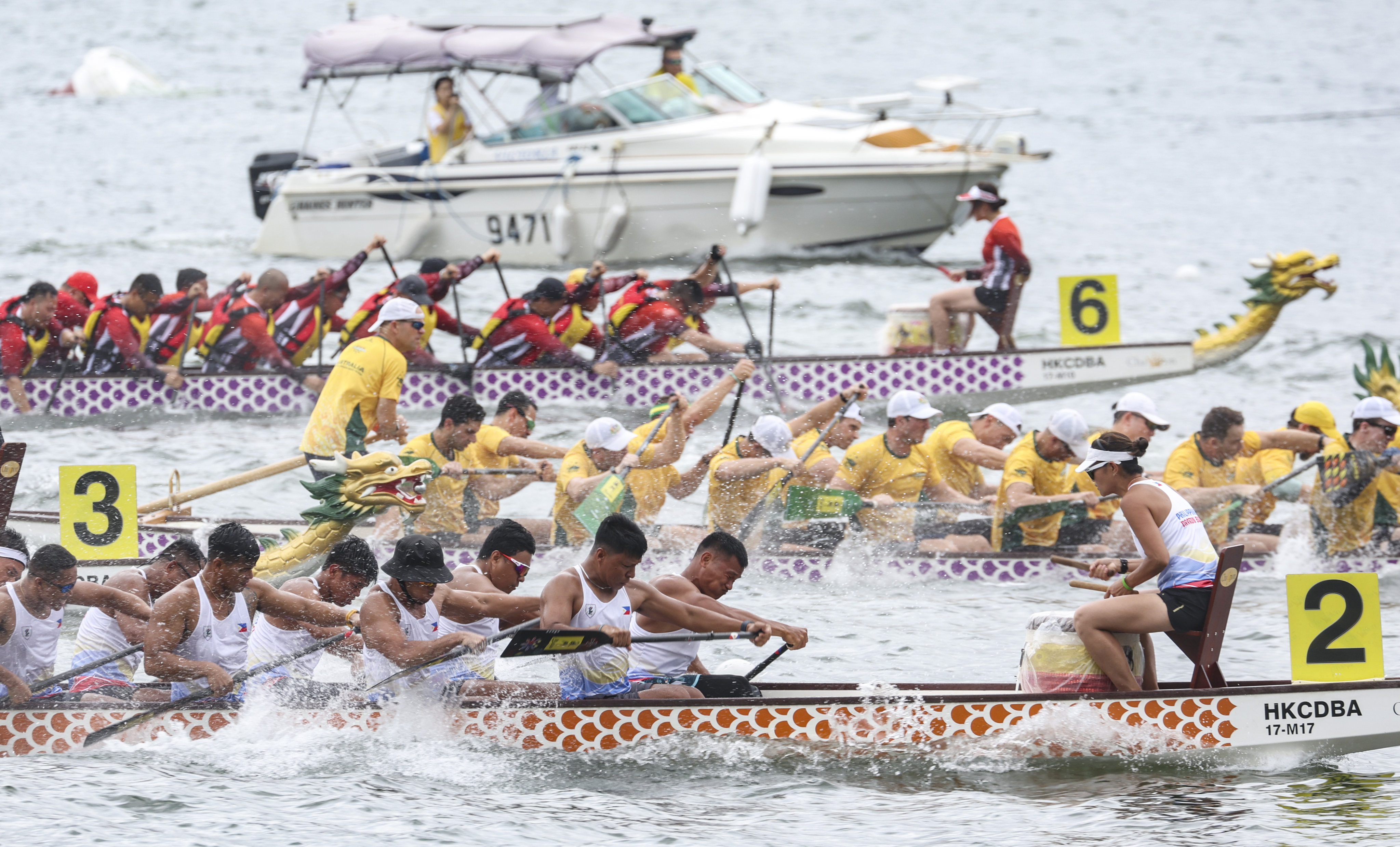 Participants take part in the dragon boat races in Hong Kong’s Victoria Harbour, Tsim Sha Tsui East. Photo: Yik Yeung-man