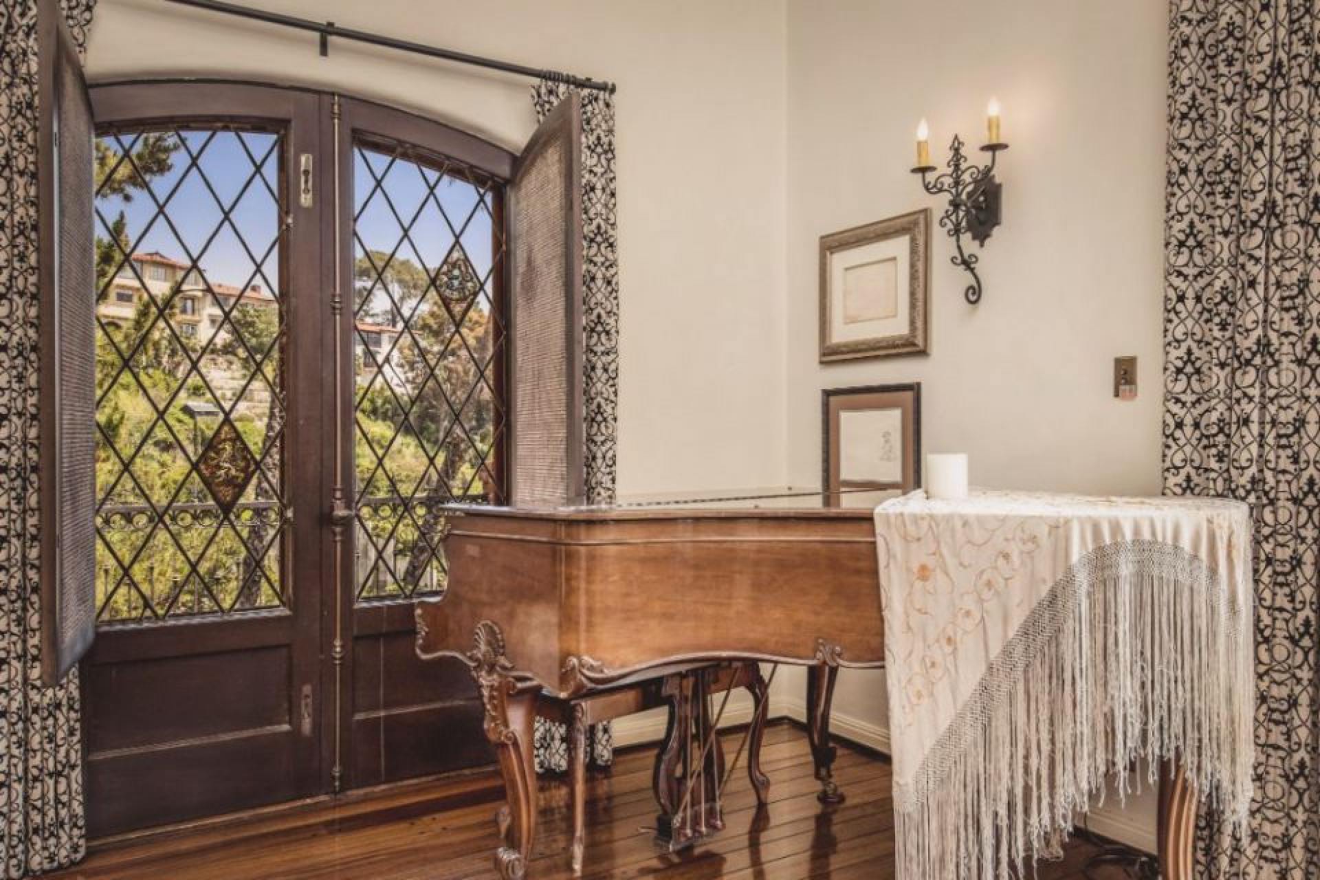 Inside Walt Disney’s storybook LA family mansion, up for rent live out