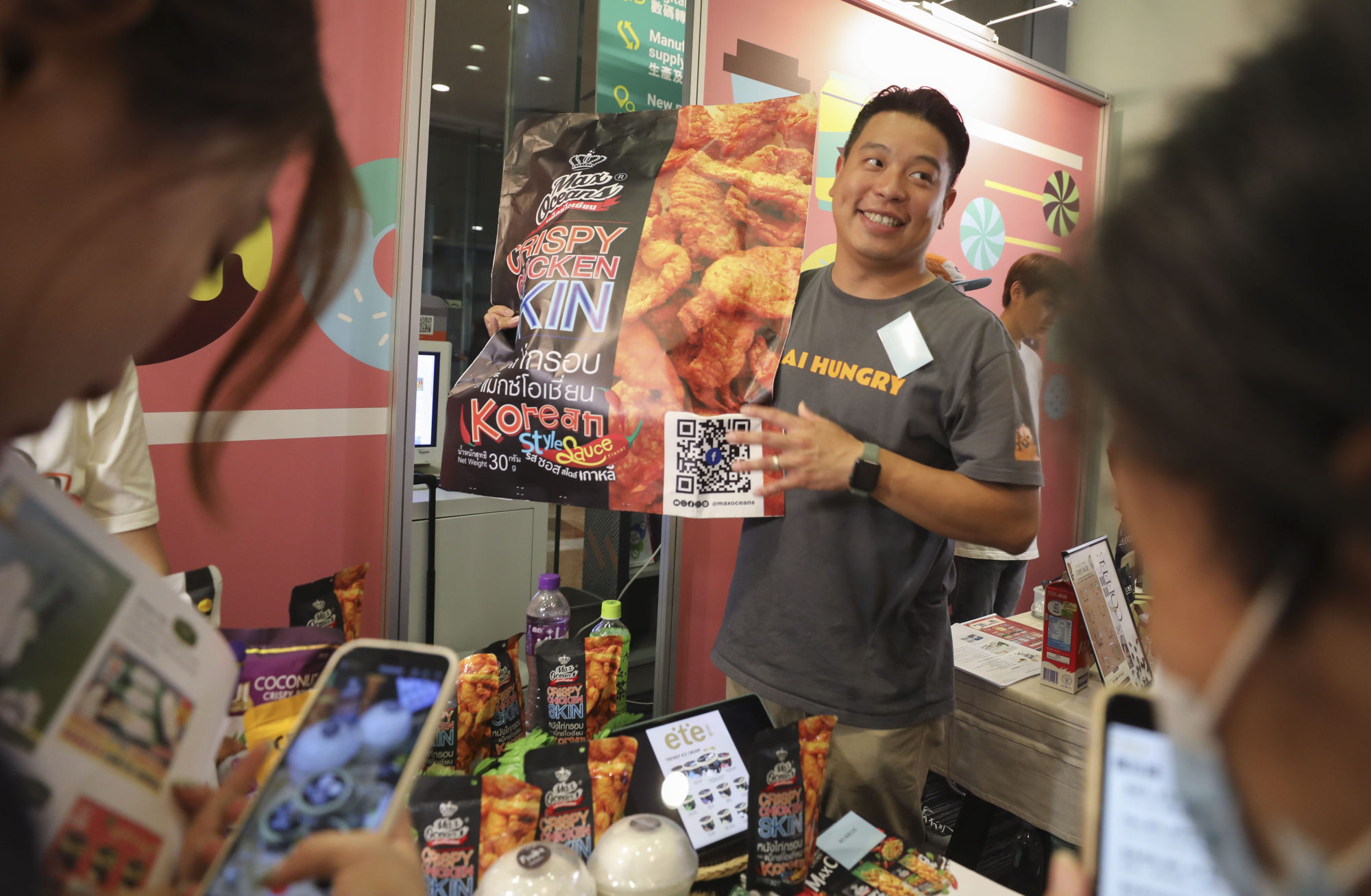 Hong Kong Book Fair S 760 Exhibitors Urged To Abide By National Hong Kong Book Fair S 760 Exhibitors Urged To Abide By National