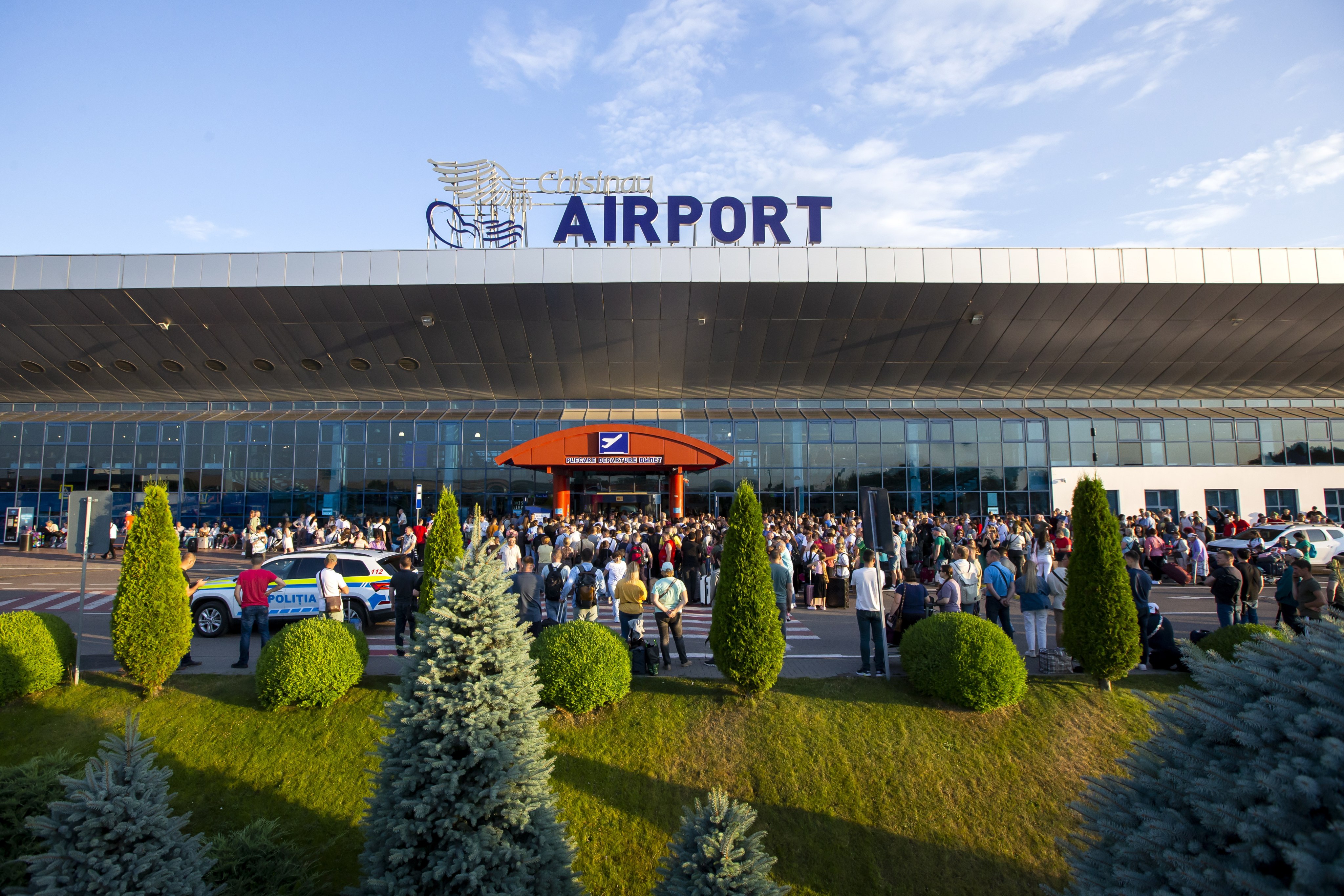 Аэропорт молдавии. Аэропорт Кишинев. Аэропорт Кишинэу. Airport Moldova.