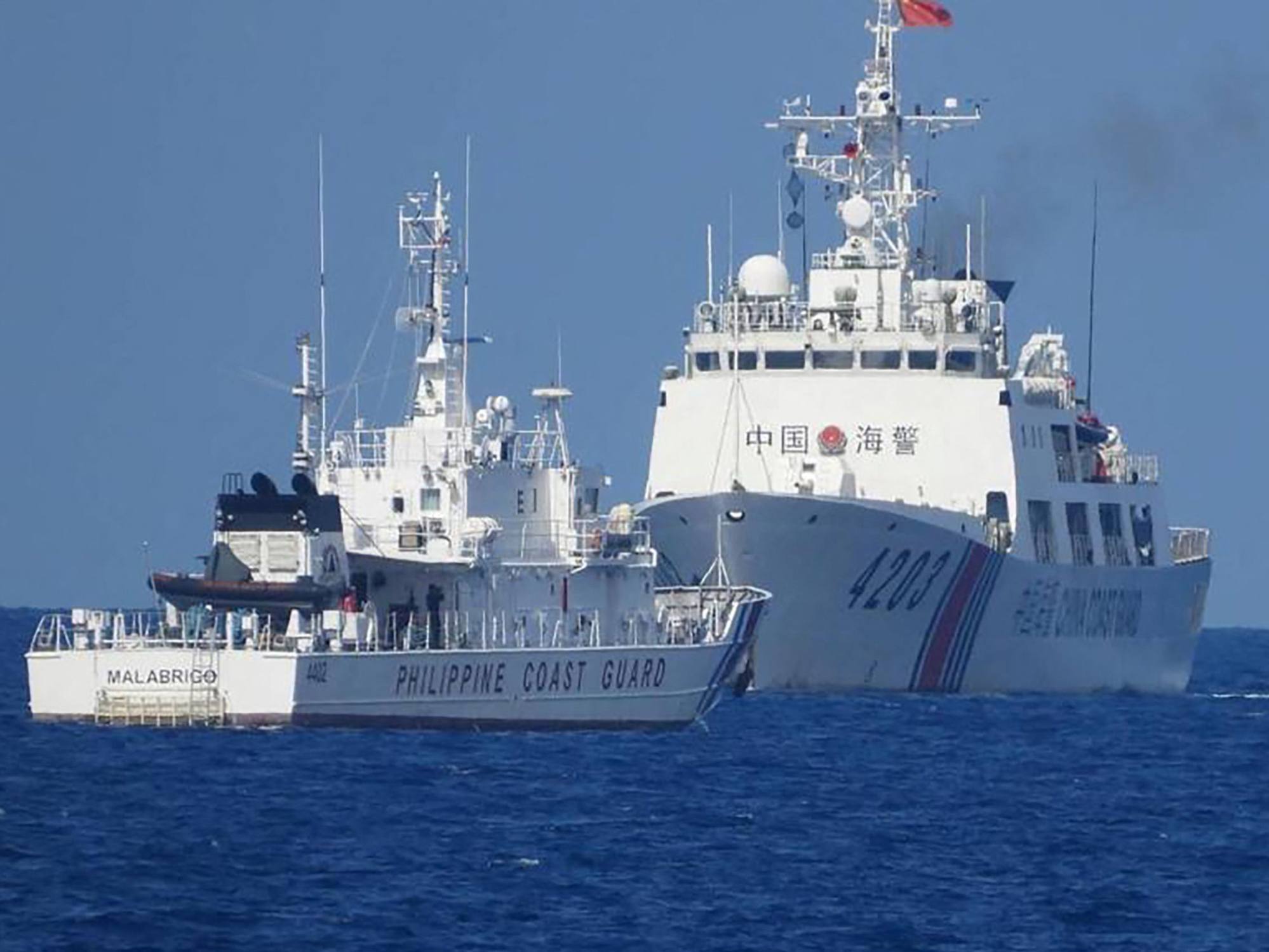 South China Sea: Philippines coastguard accuses Chinese ship of cutting ...