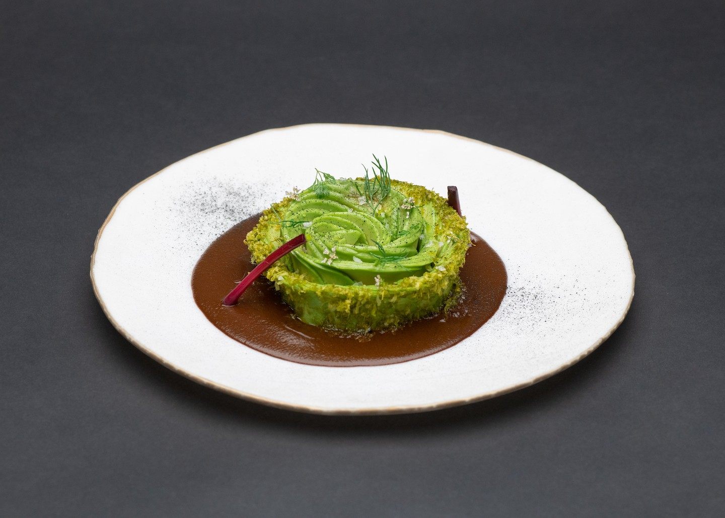 A guacamole-based dish at Barcelona fine-dining Mexican restaurant Come by Paco Mendez. Photo: Come by Paco Mendez