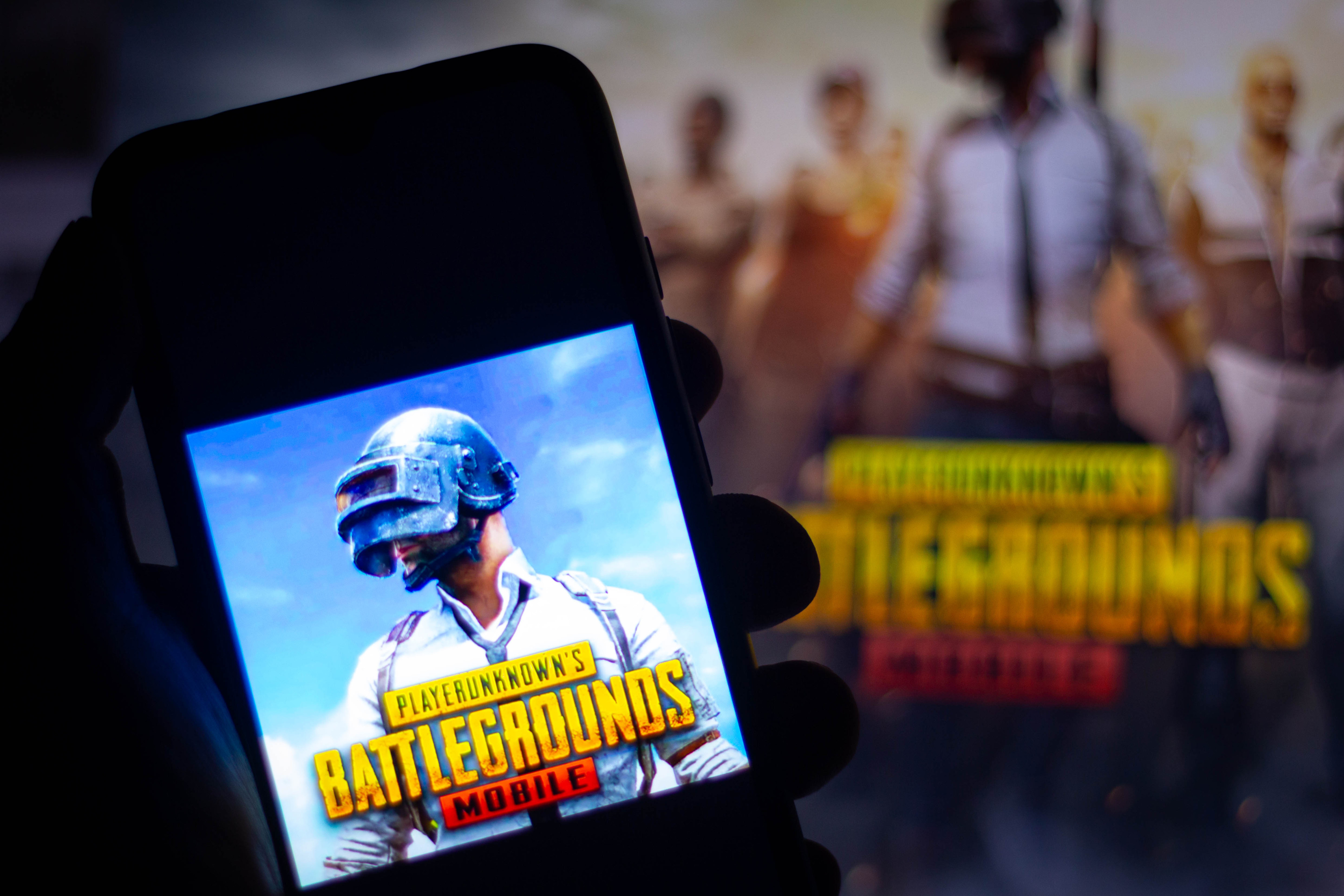 A Pakistani woman and an Indian man struck a connection when they met playing PUBG,. Photo: Shutterstock